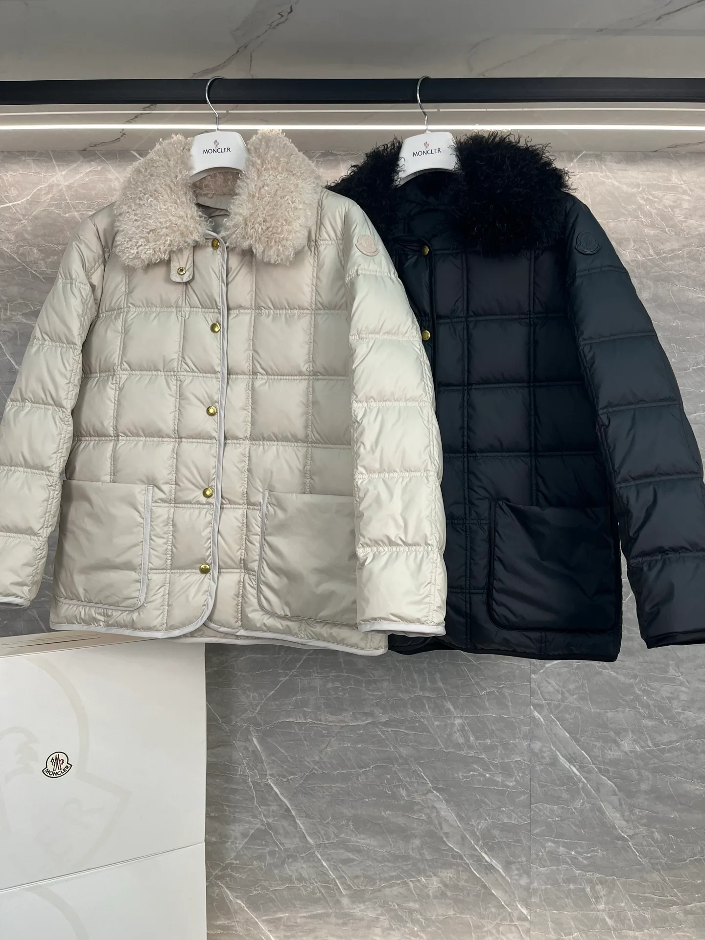 Куртки И Пуховики Женские Moncler 19256712