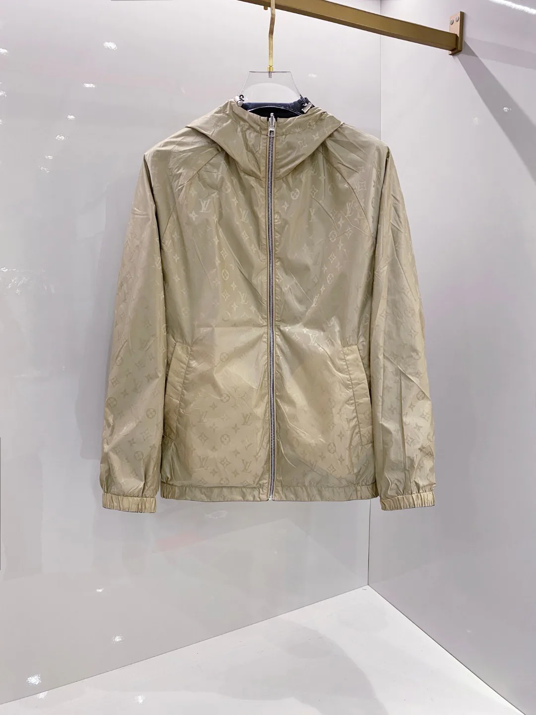 Куртки И Пуховики Мужские Louis Vuitton 5771828
