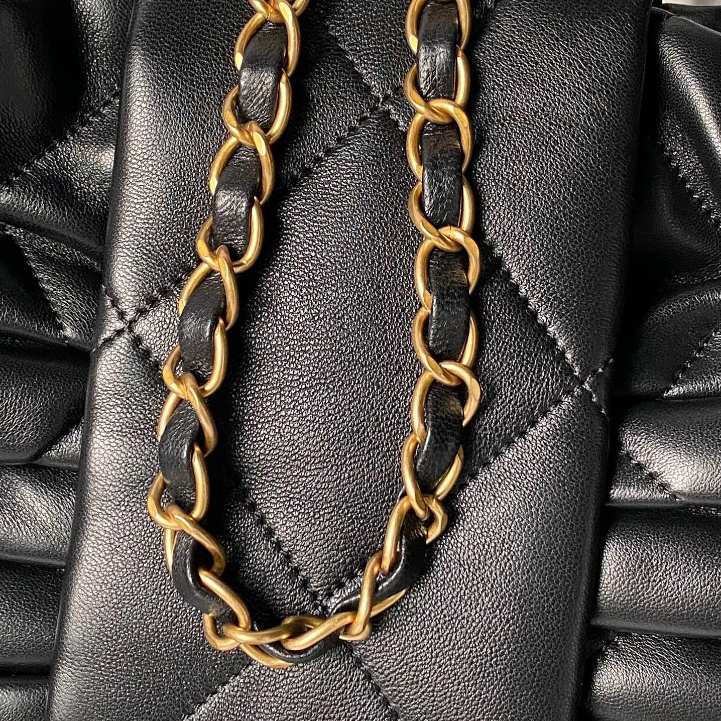 Классические Сумки Женские Chanel 18207777