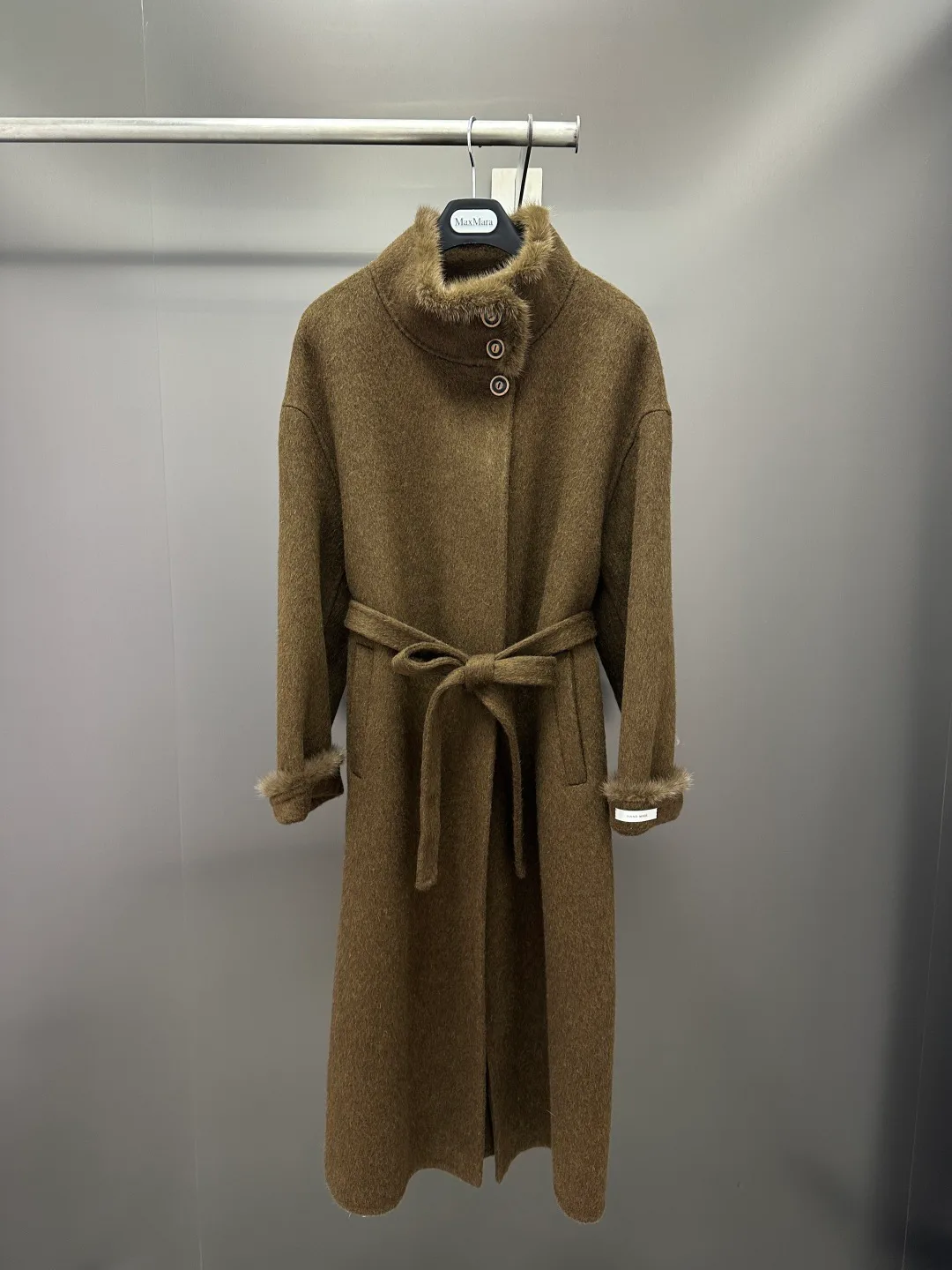Пальто Женские Max Mara 18902652