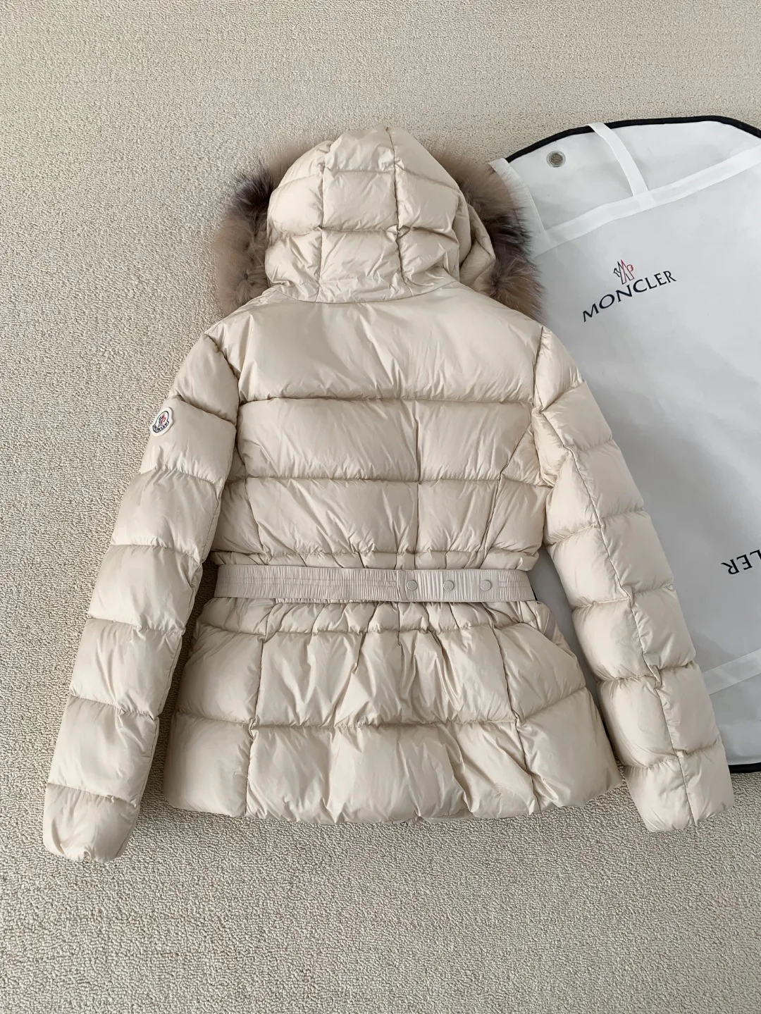 Куртки И Пуховики Мужские Moncler 512321