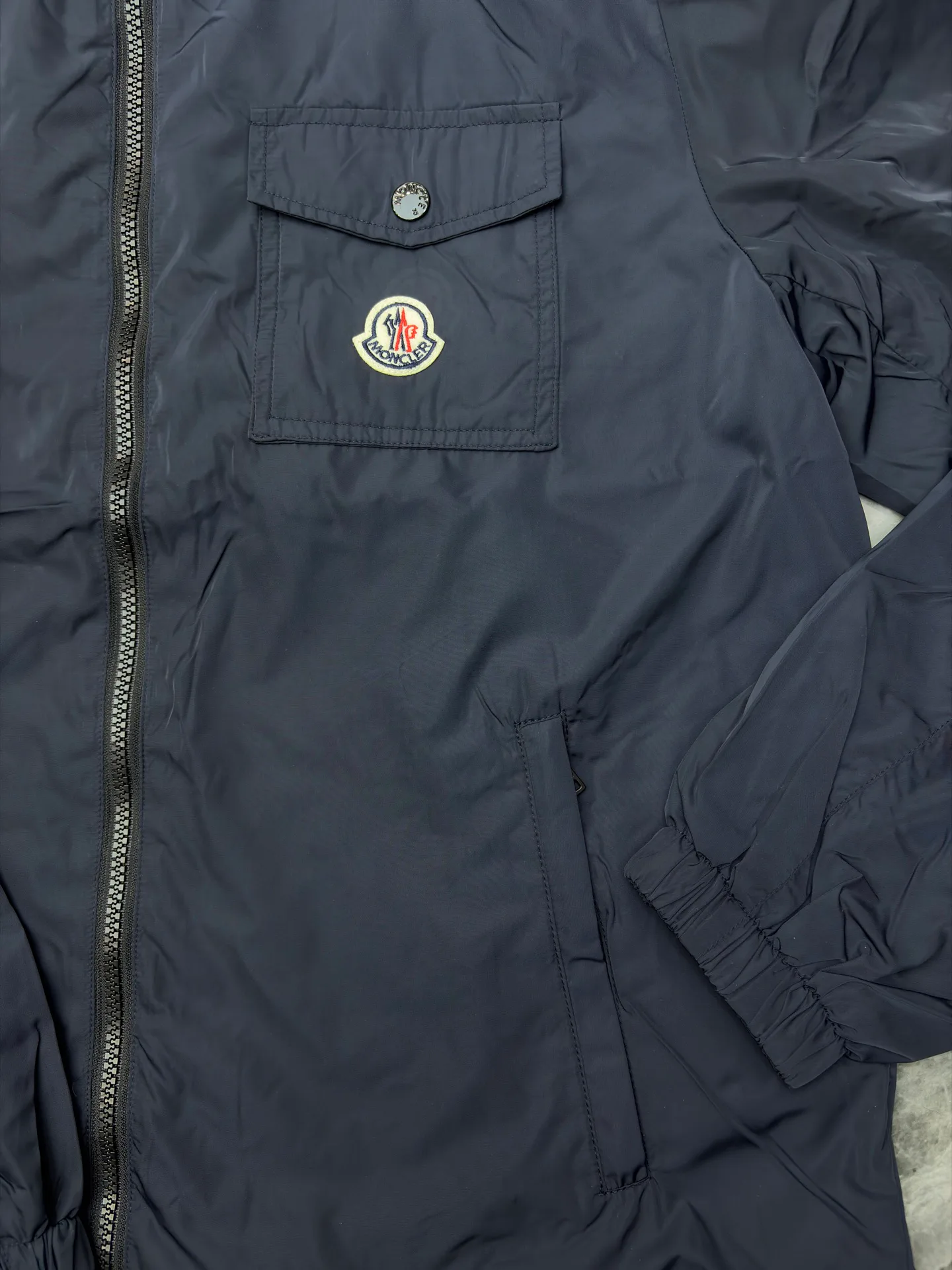 Куртки И Пуховики Мужские Moncler 11641505