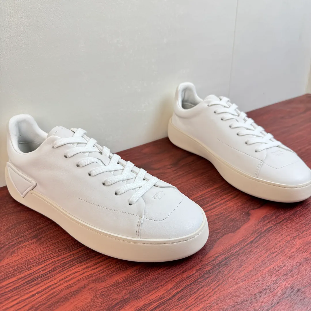 Кроссовки Мужские Prada 16935025