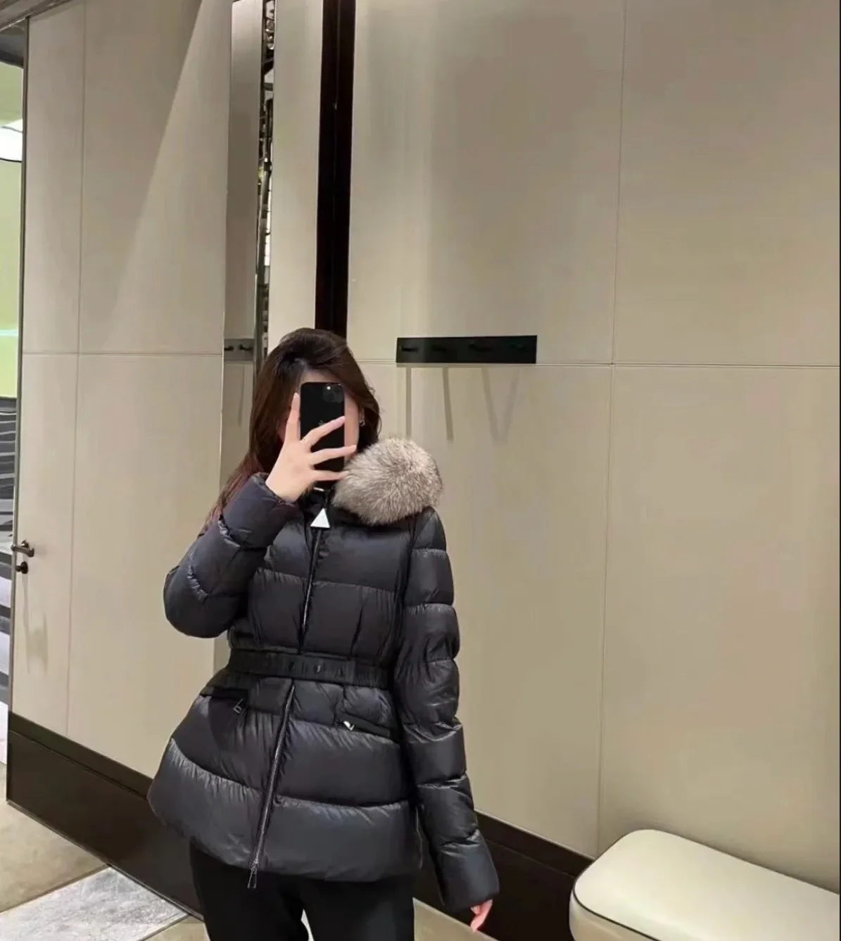 Куртки И Пуховики Женские Moncler 18130047