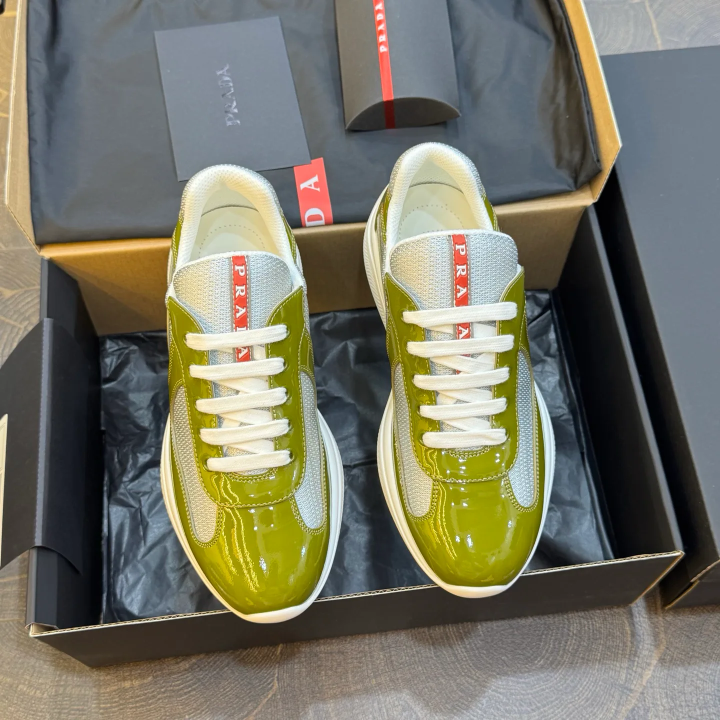 Кроссовки Женские Prada 18267048