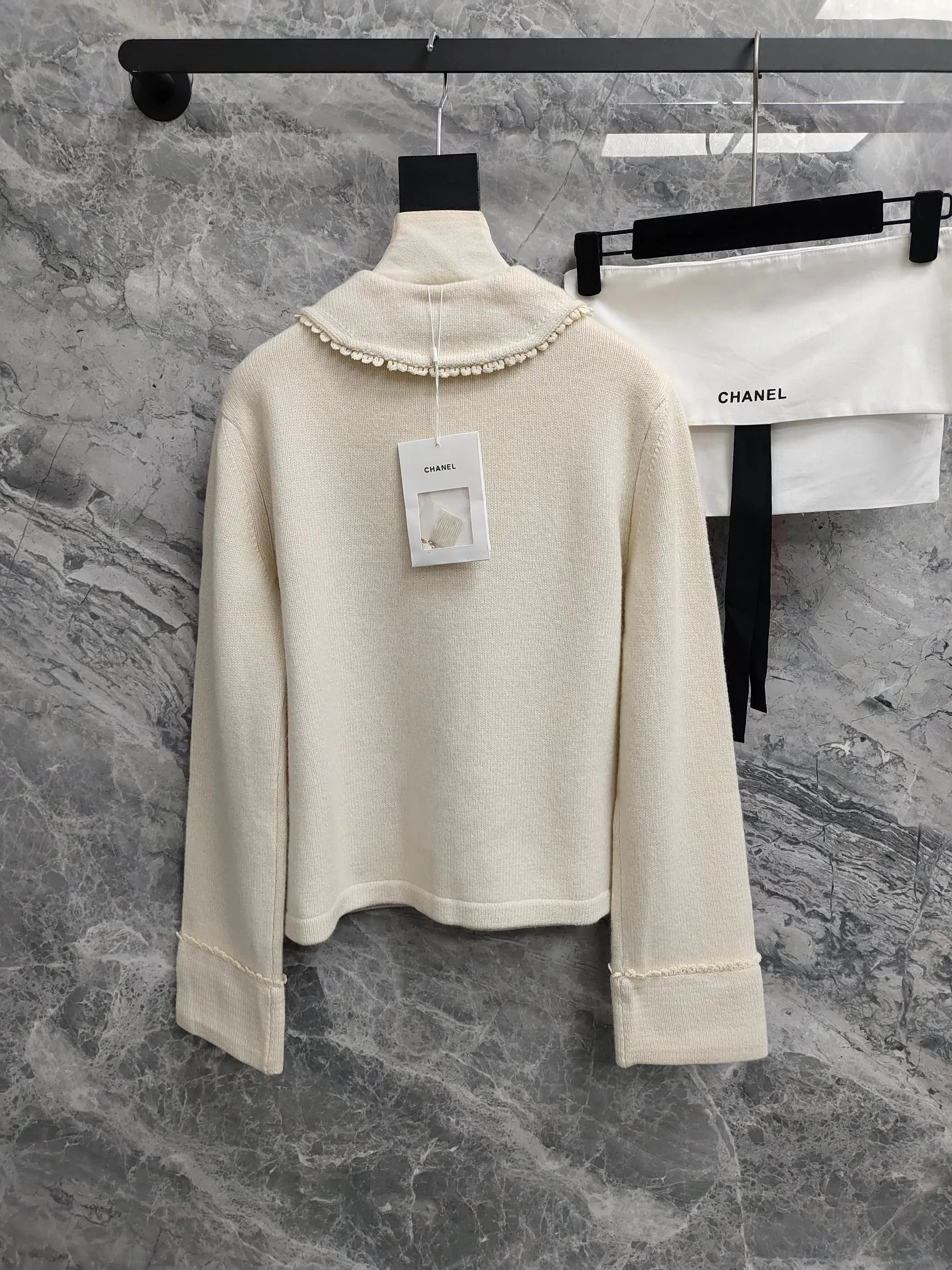 Джемперы И Свитеры Женские Chanel 9451854