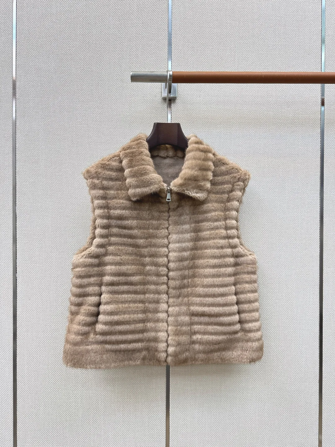 Жилеты Женские Loro Piana 18711504