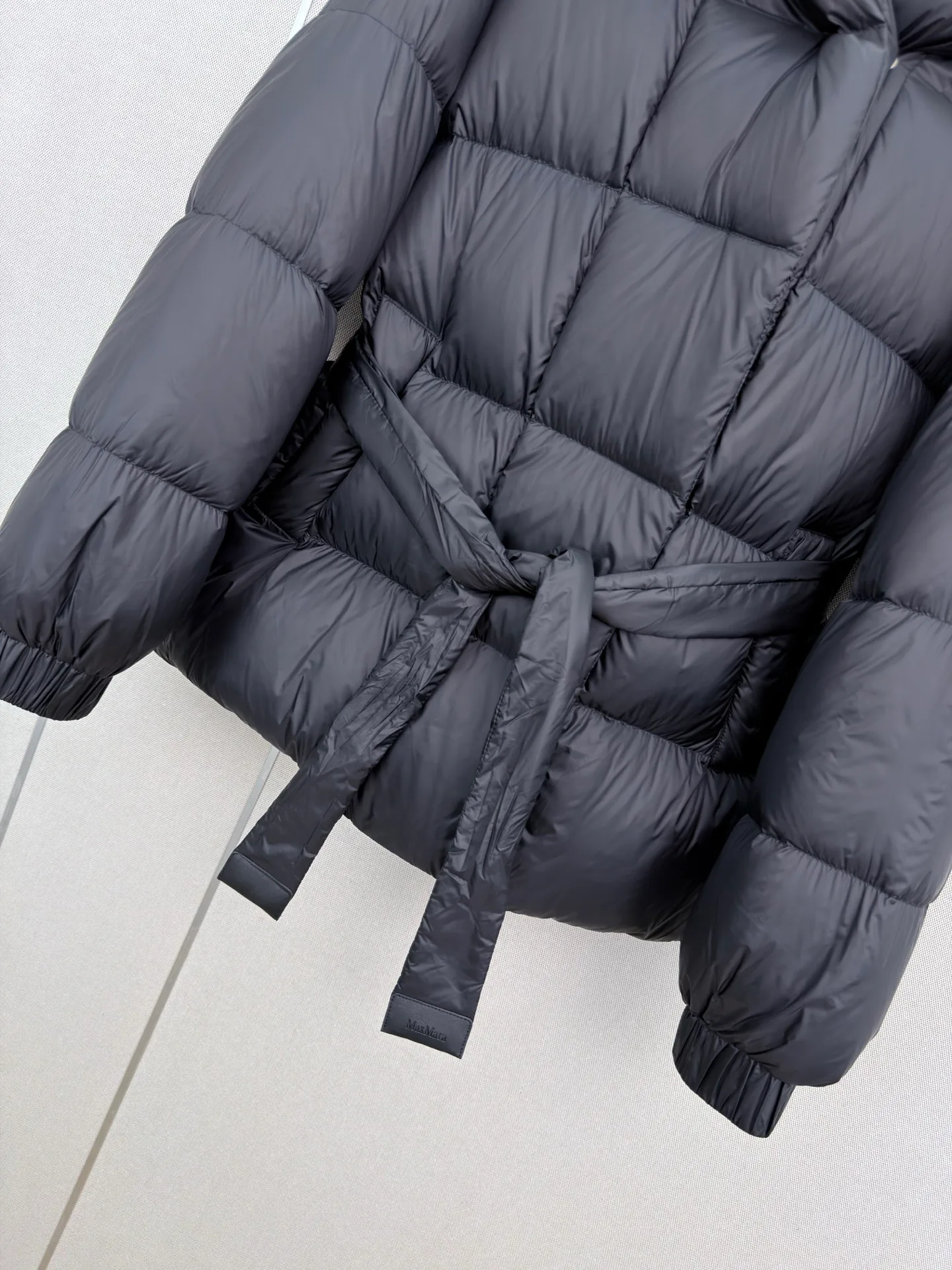 Куртки И Пуховики Женские Max Mara 18407990