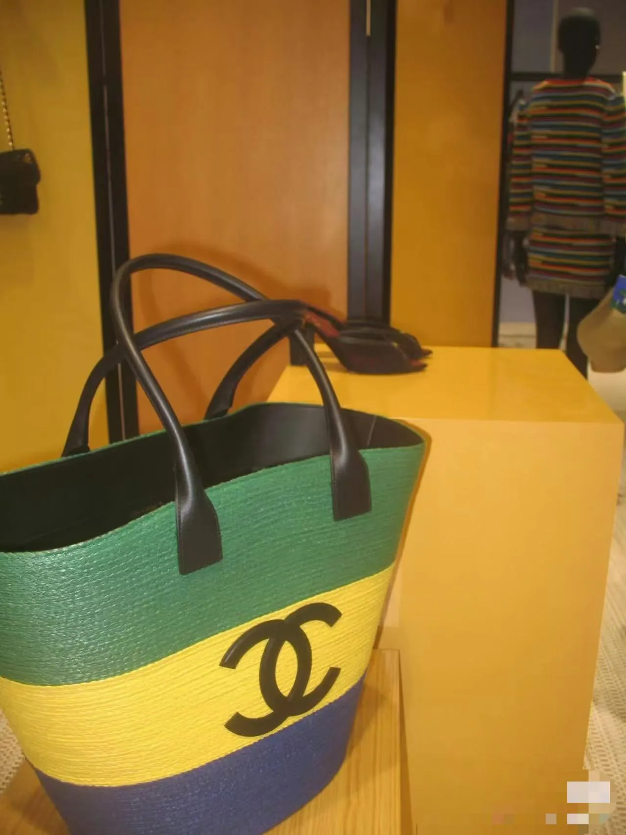 Классические Сумки Женские Chanel 17424373