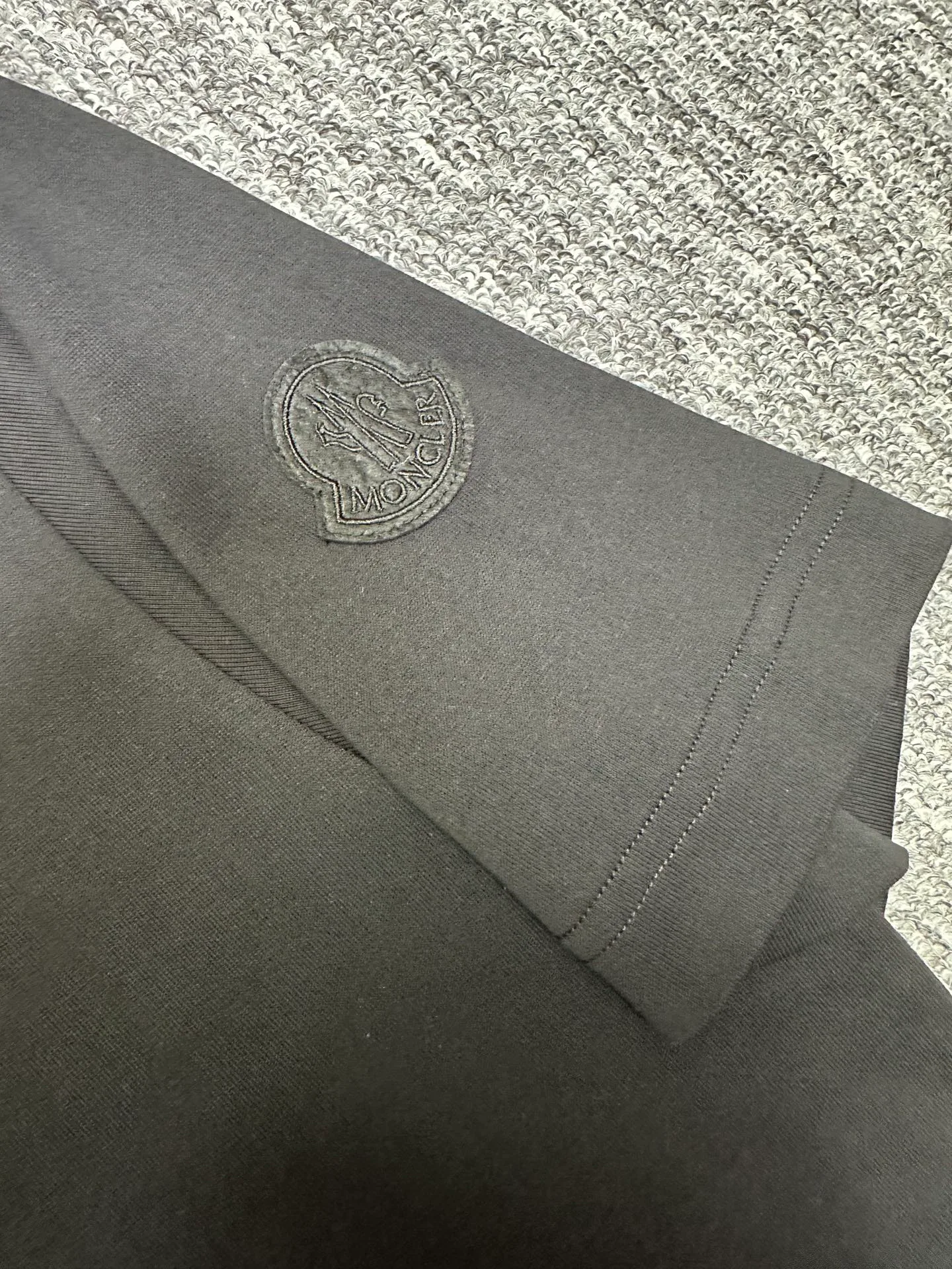 Футболки Женские Moncler 882312