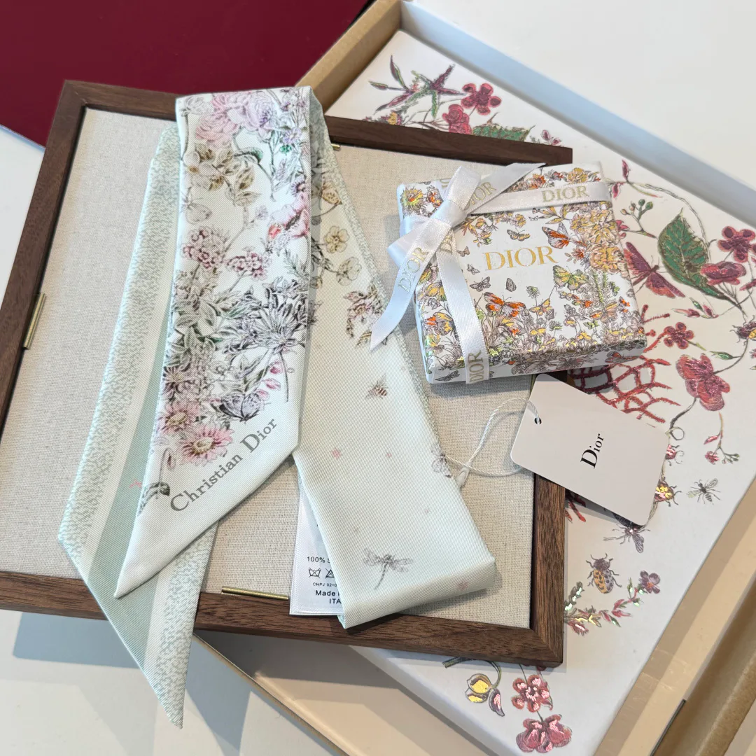 Платки Christian Dior 11649656