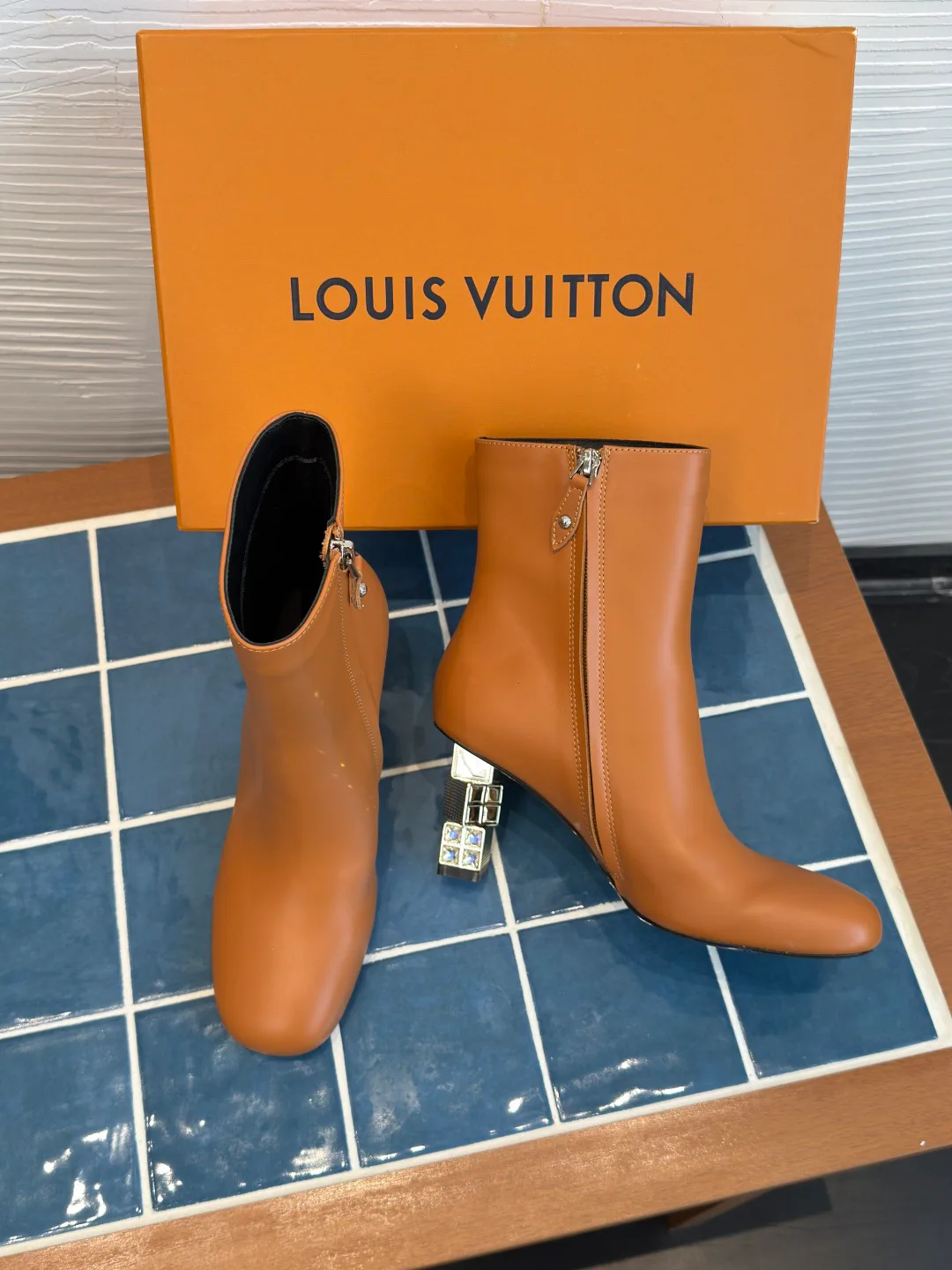 Ботильоны Женские Louis Vuitton 18604388
