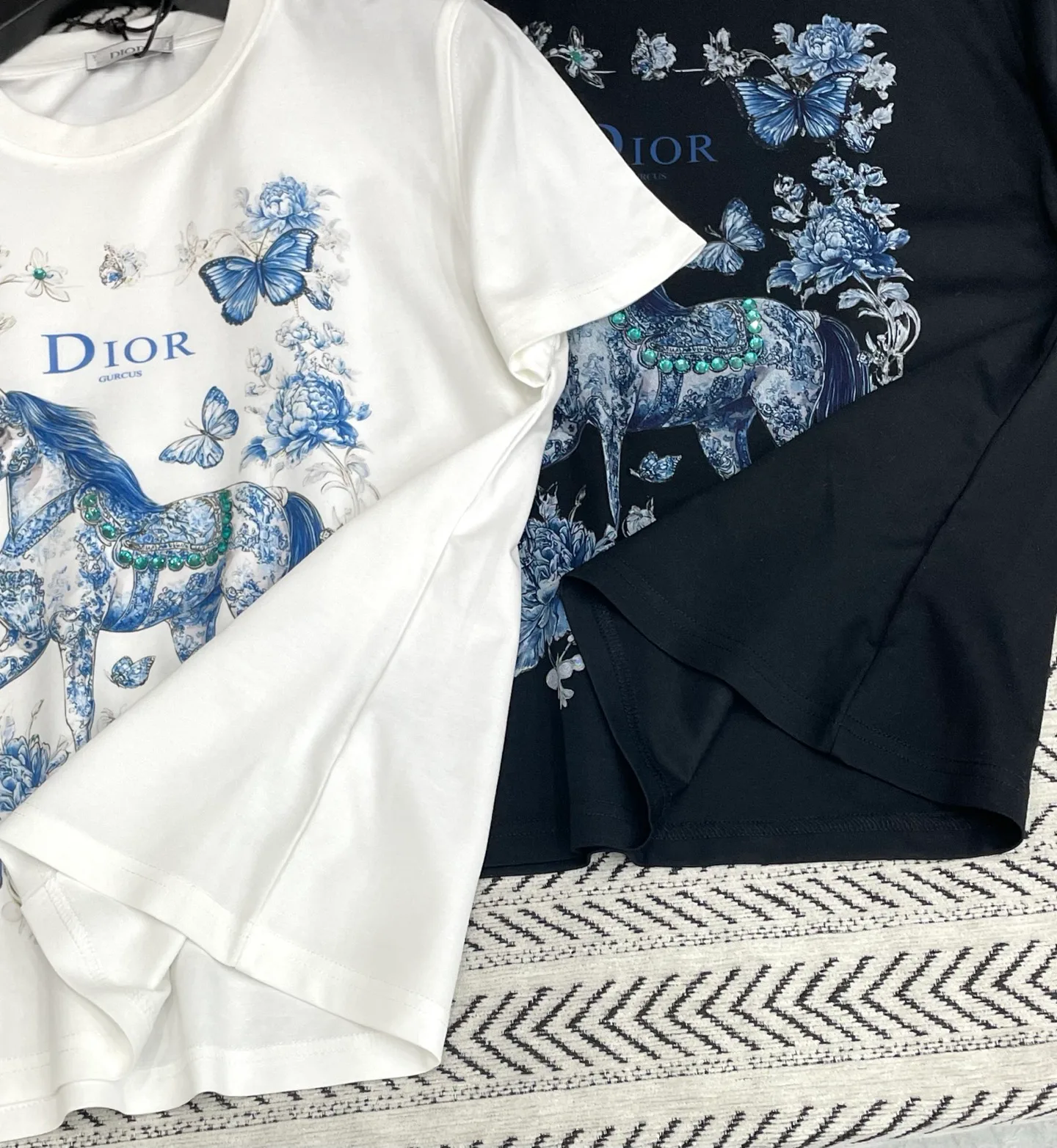 Футболки Женские Christian Dior 12351252