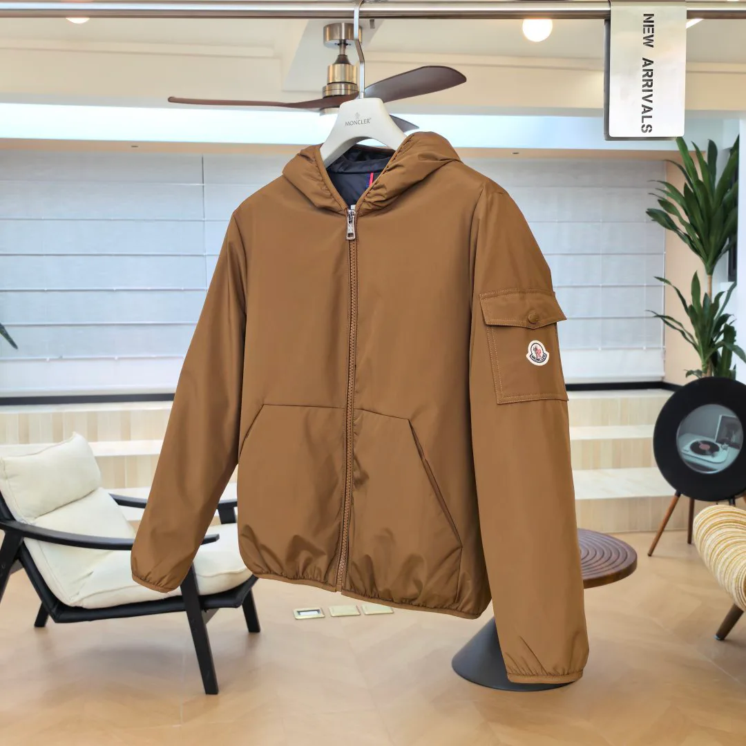 Куртки И Пуховики Женские Moncler 18130371