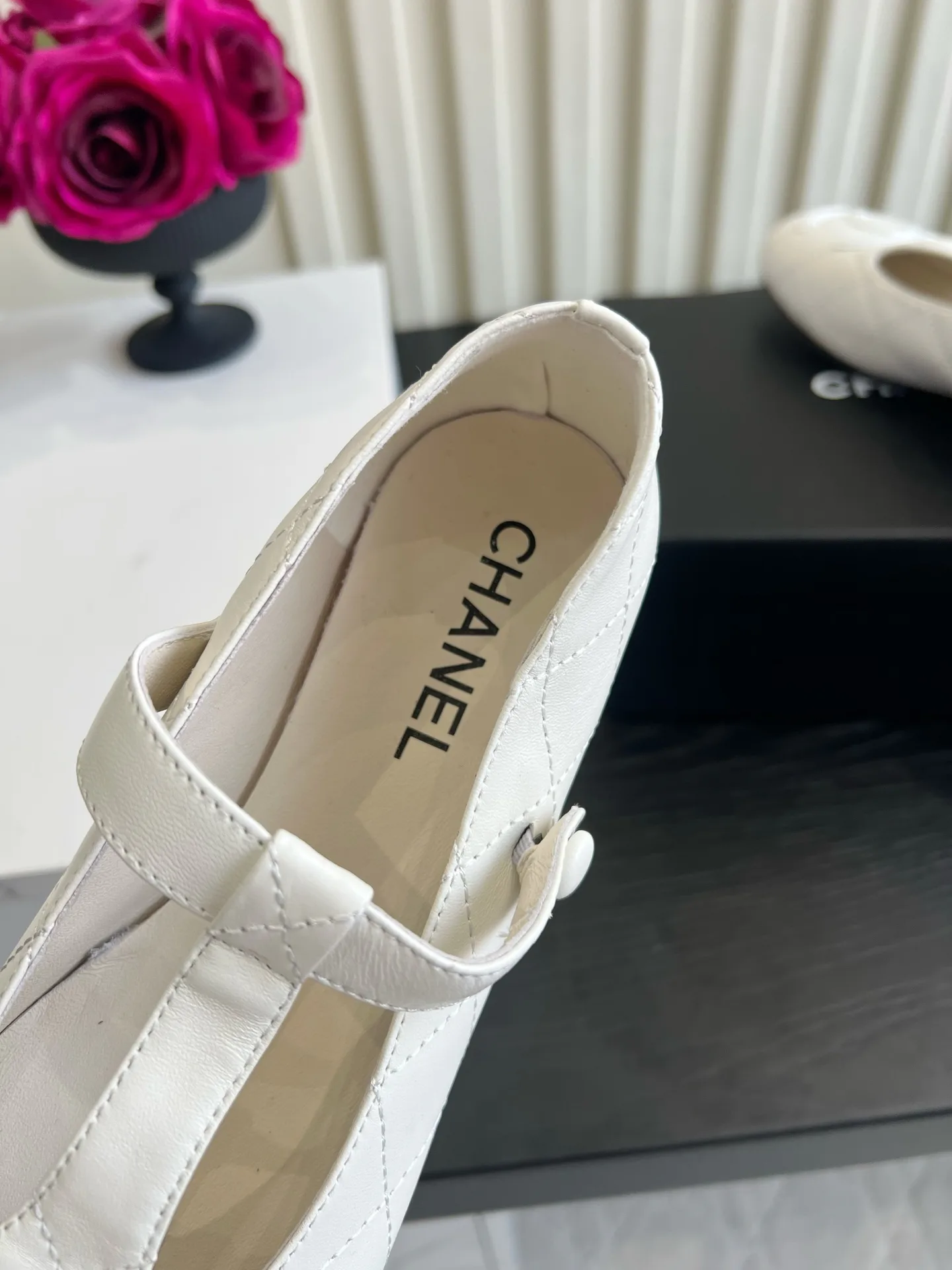 Туфли Женские Chanel 18223071