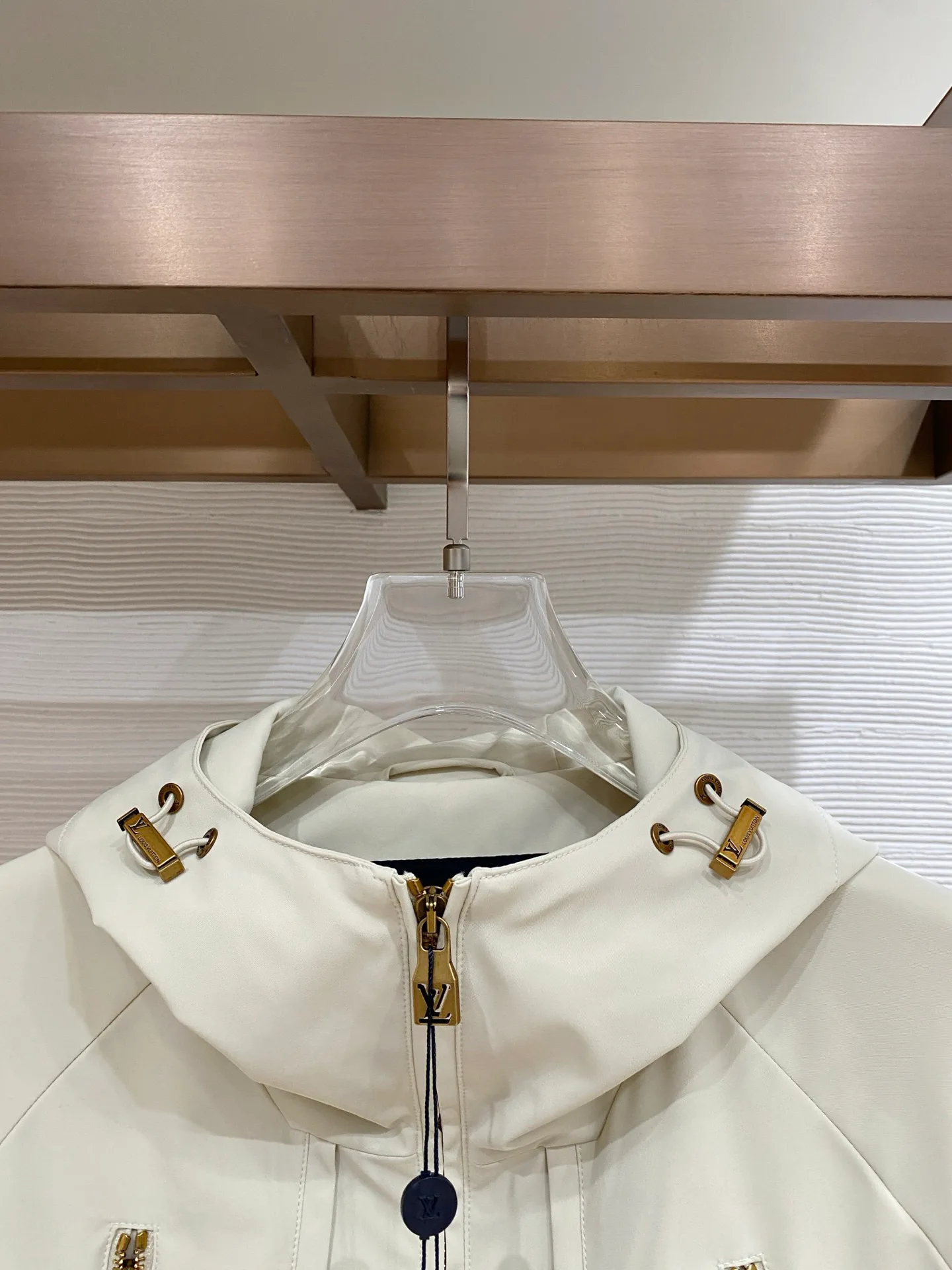 Куртки И Пуховики Мужские Louis Vuitton 10610707