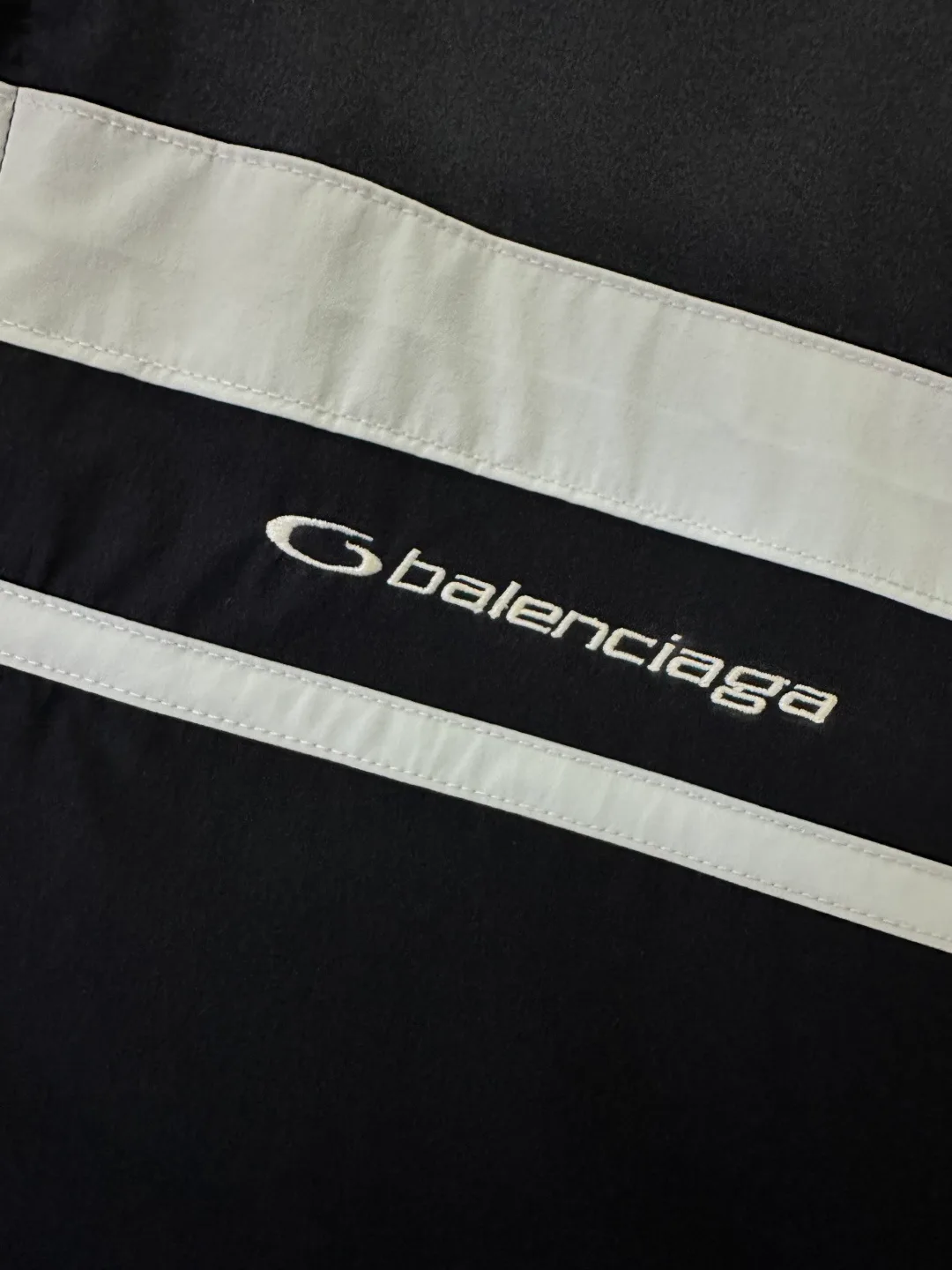 Куртки И Пуховики Женские Balenciaga 11593664