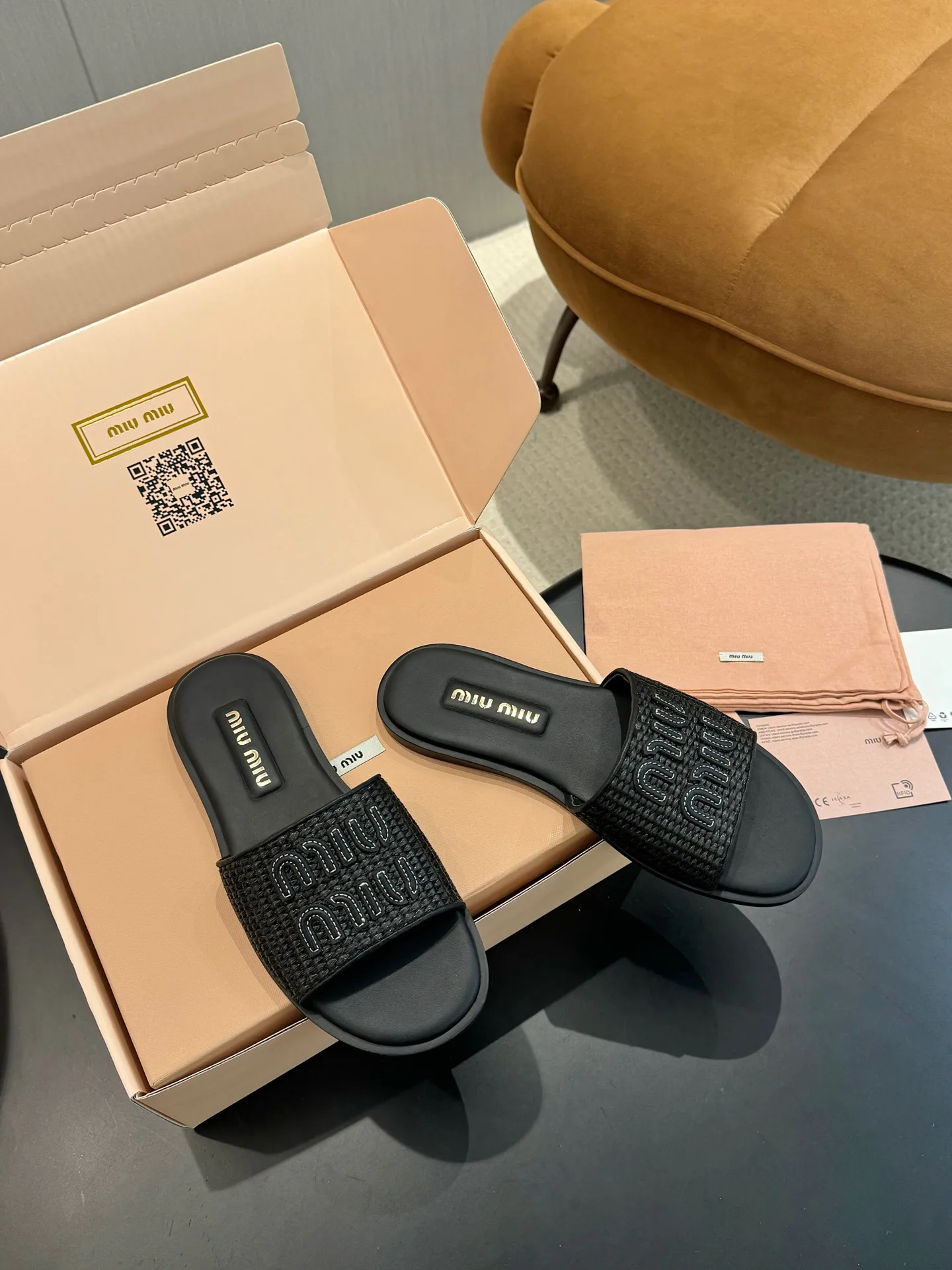 Шлепанцы Женские Miu Miu 11508154