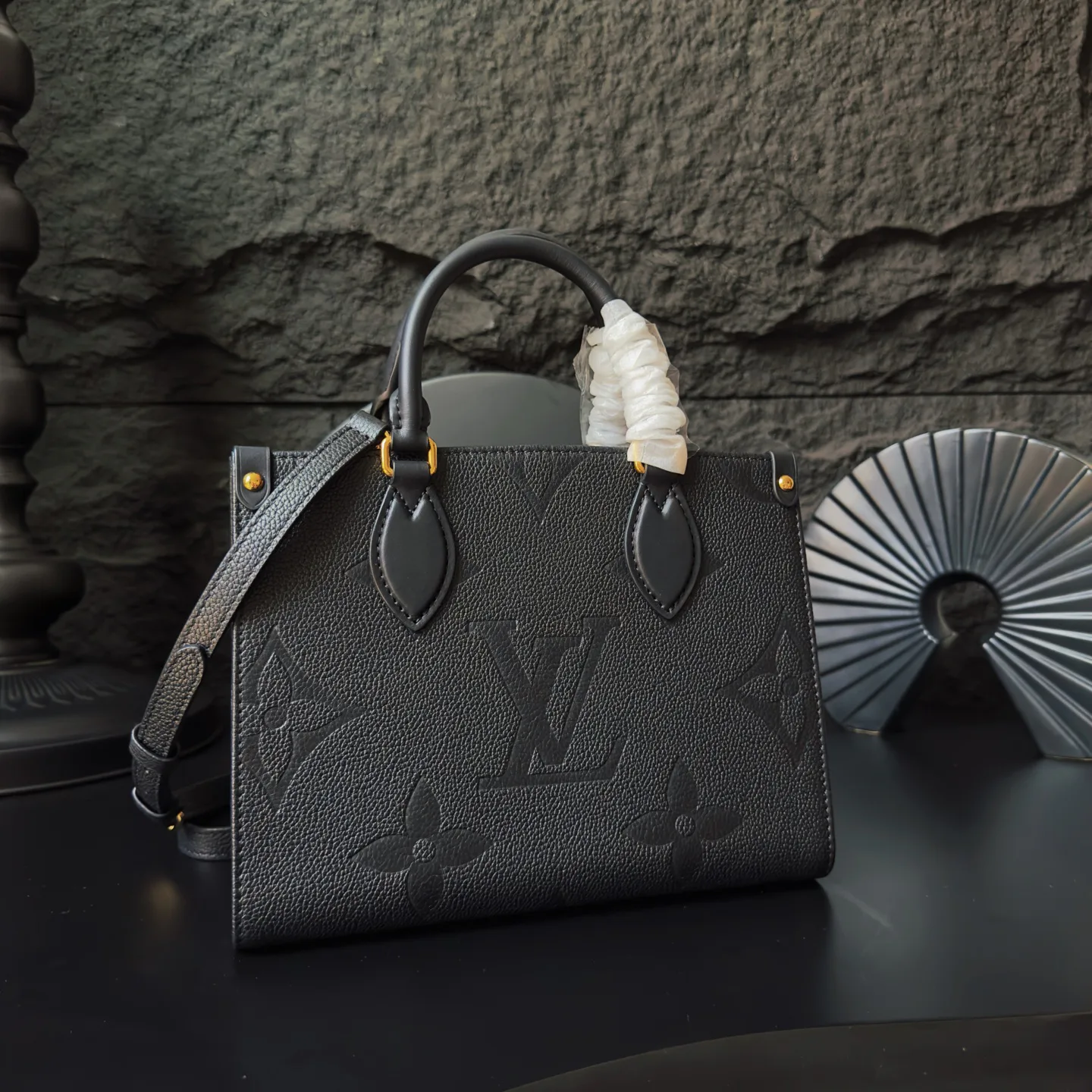 Классические Сумки Женские Louis Vuitton 17076918