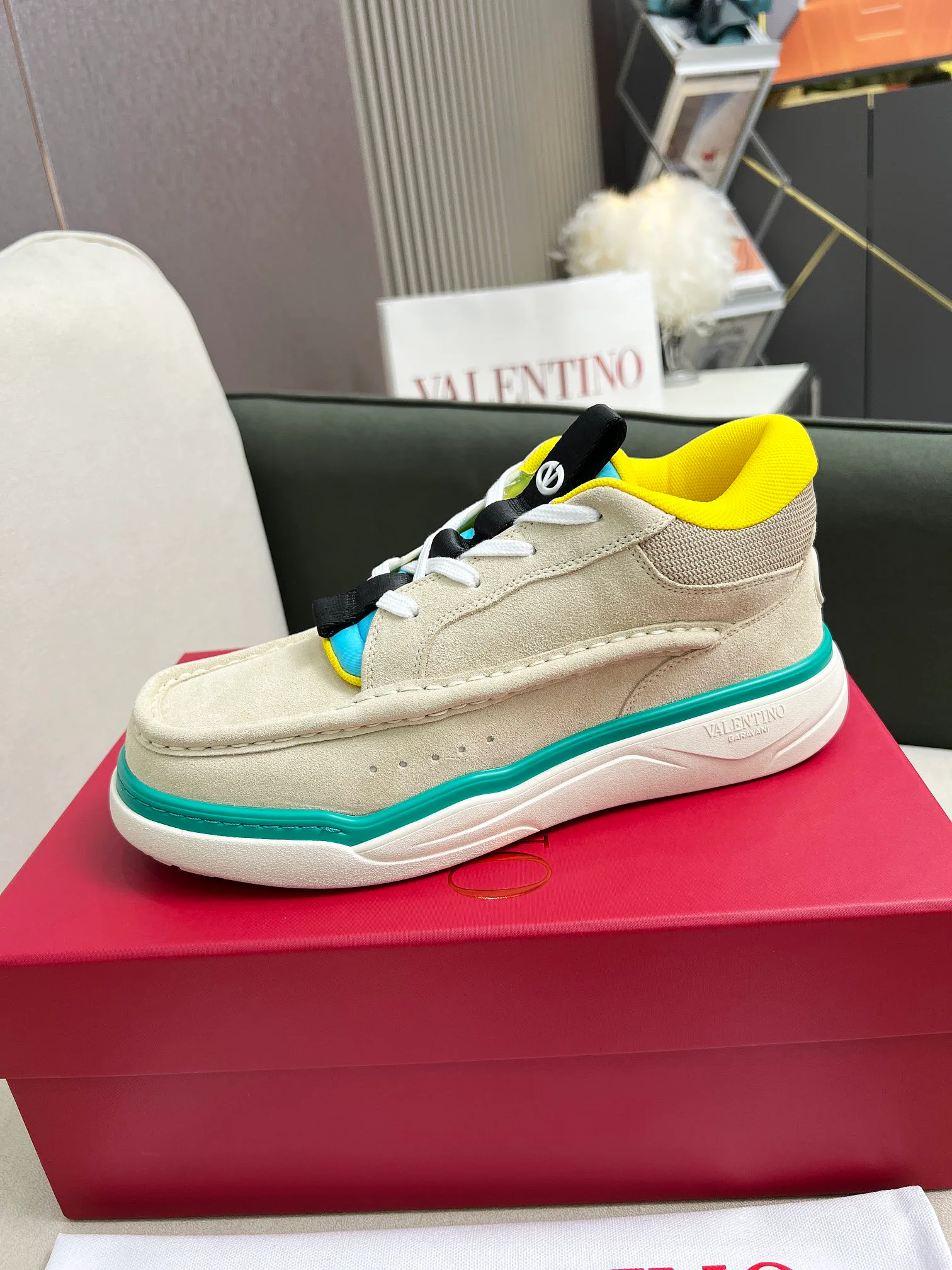 Кроссовки Женские Valentino 3934