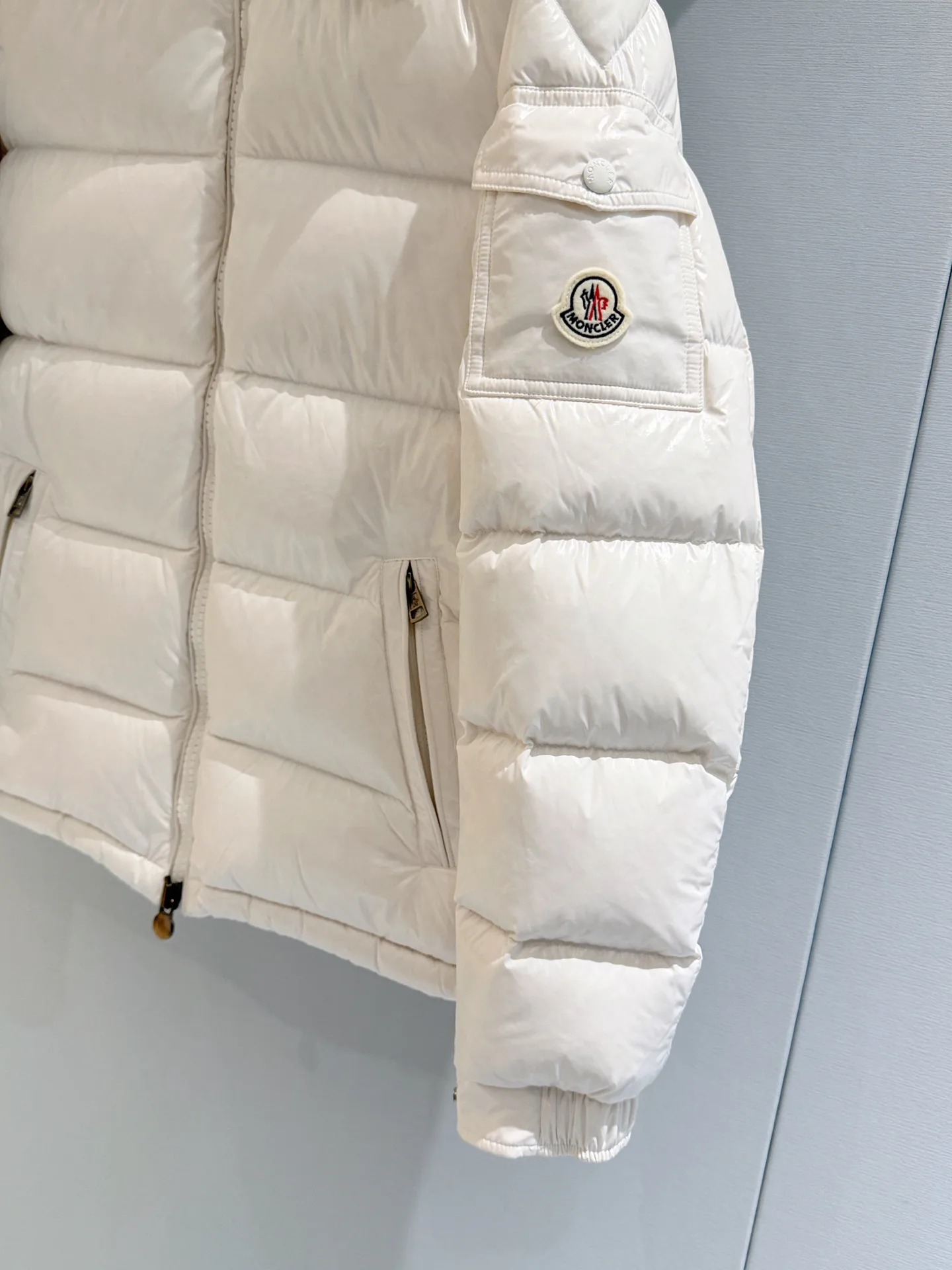 Куртки И Пуховики Женские Moncler 19101104