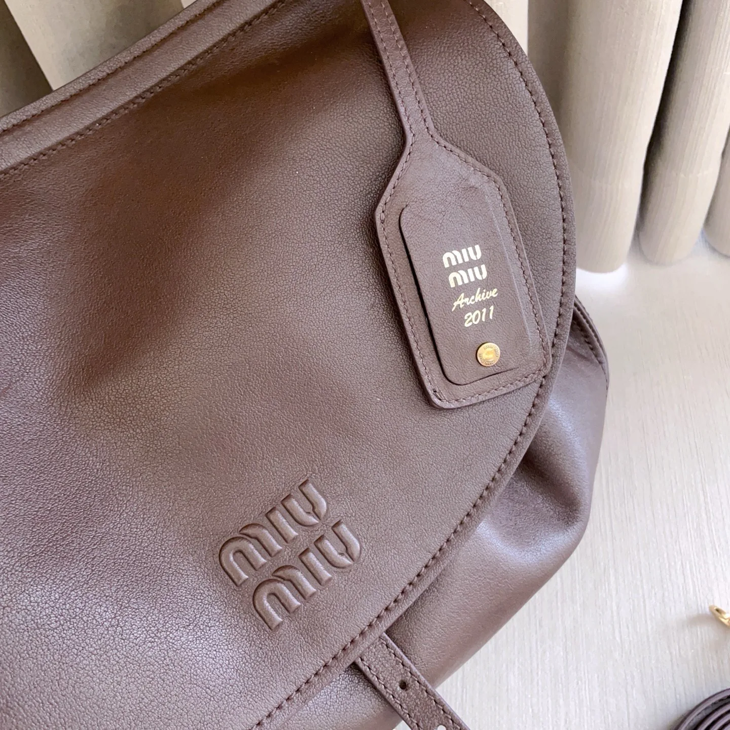 Классические Сумки Женские Miu Miu 18105771