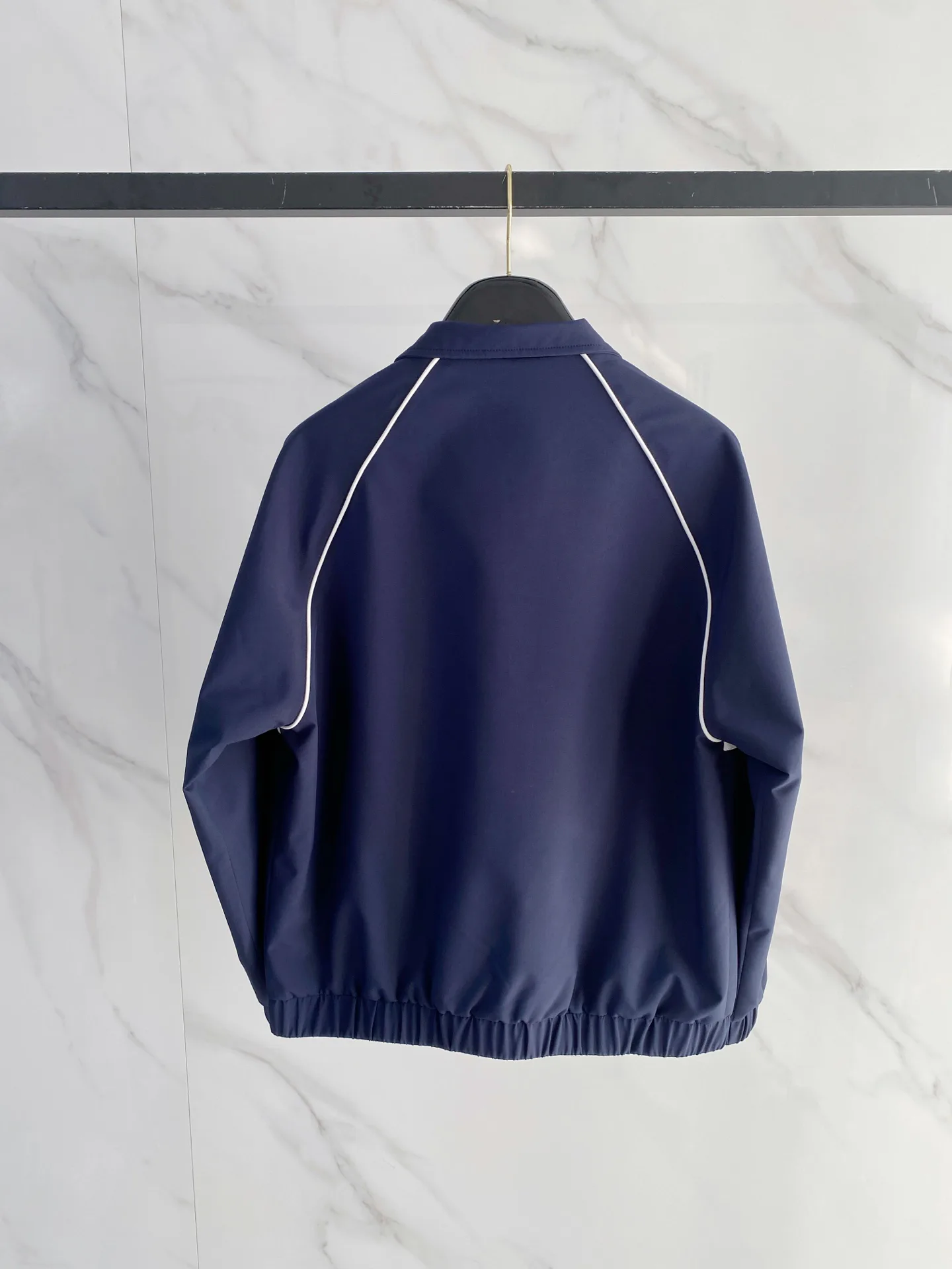 Куртки И Пуховики Мужские Moncler 3055120