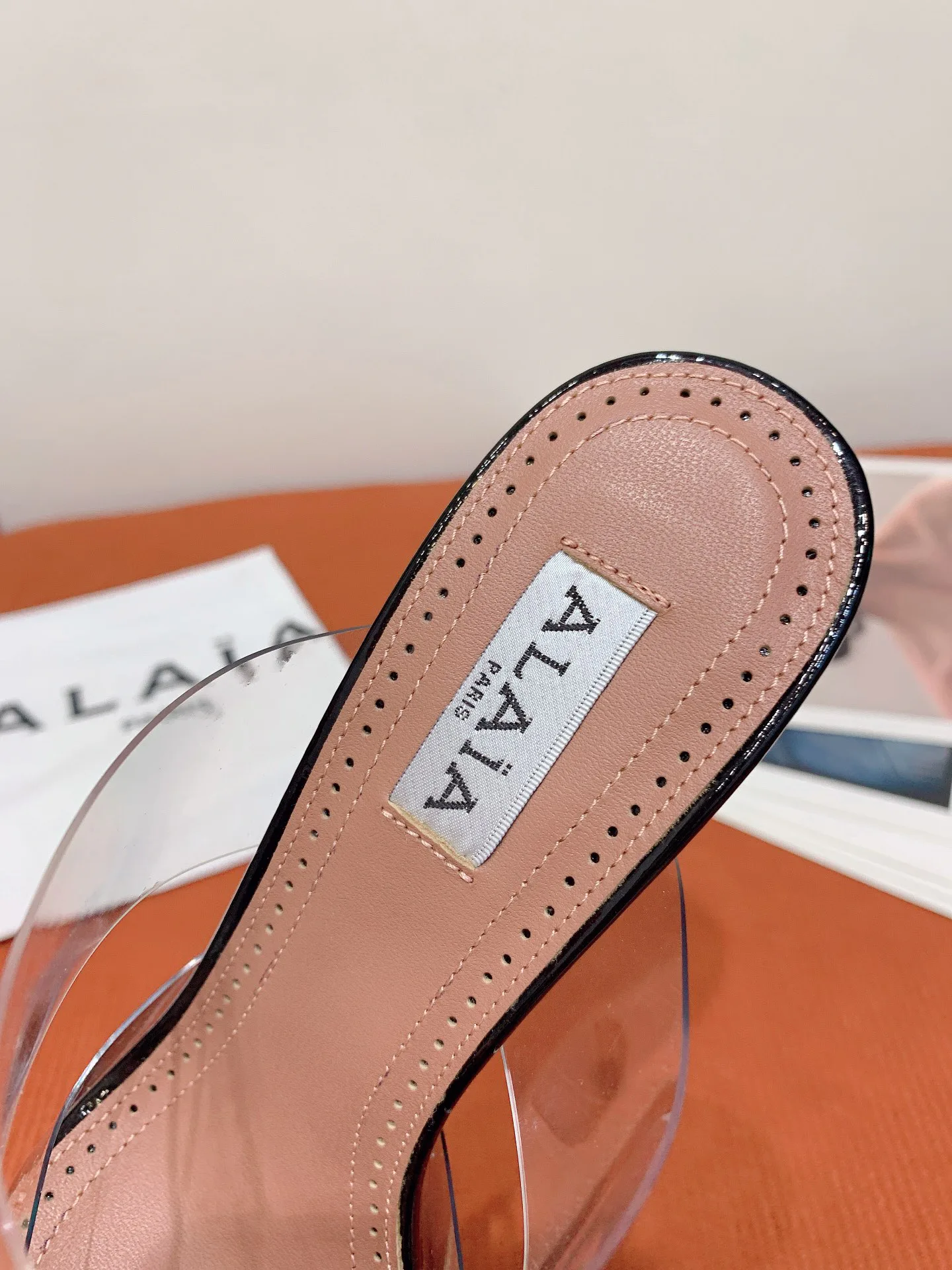 Туфли Женские Alaia 2585695