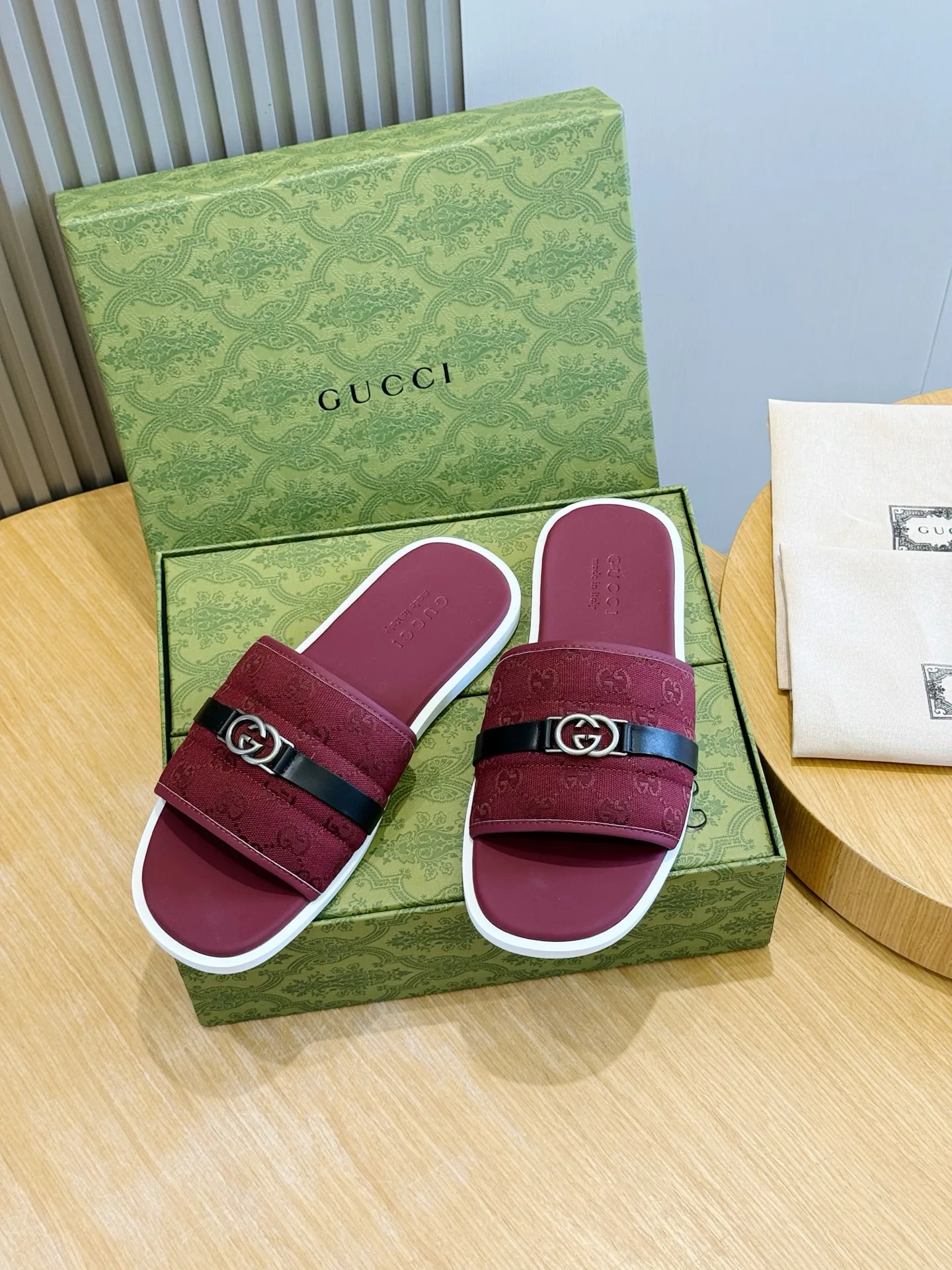 Шлепанцы Мужские Gucci 17349634