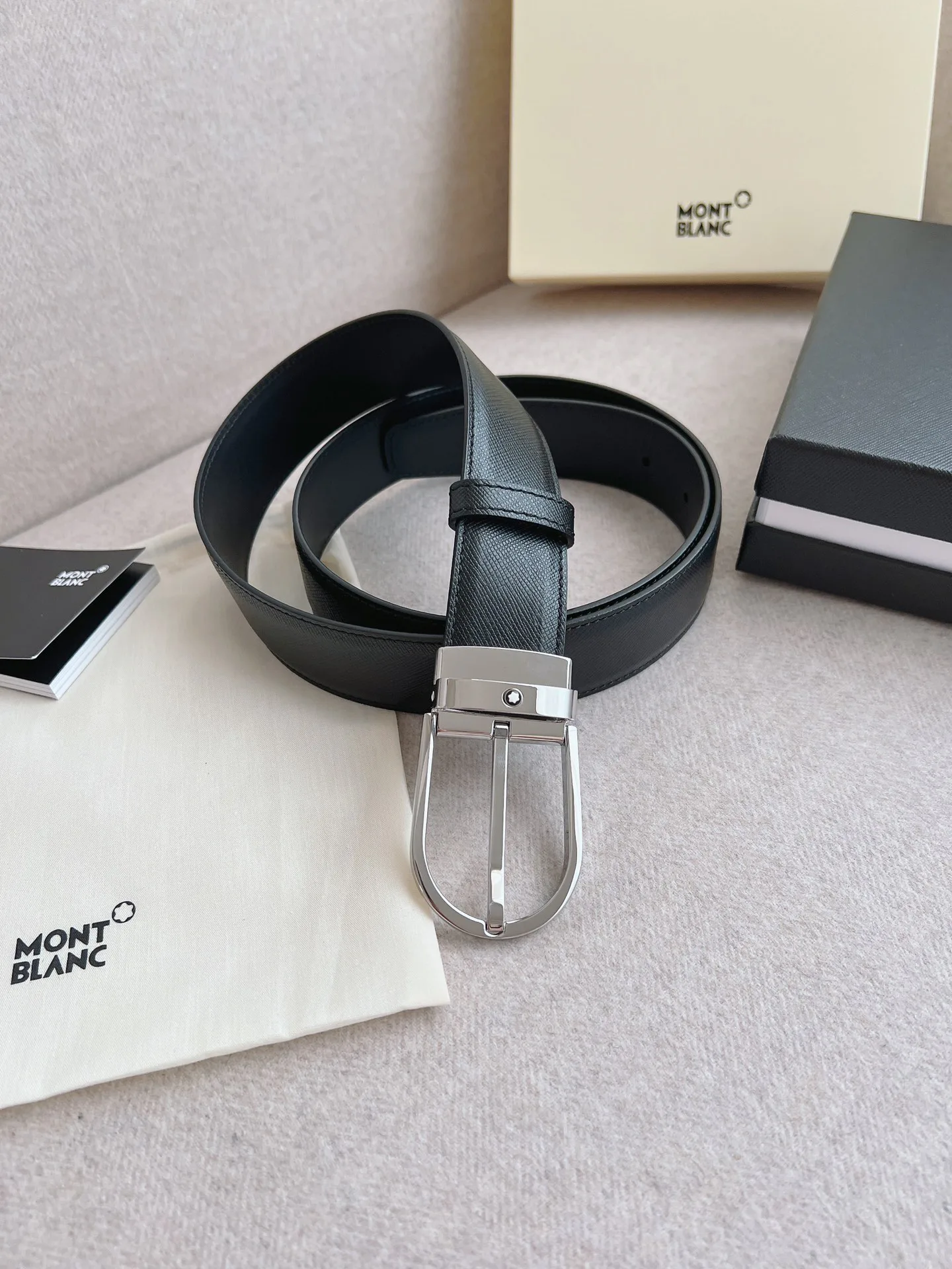 Ремни Montblanc 14066101