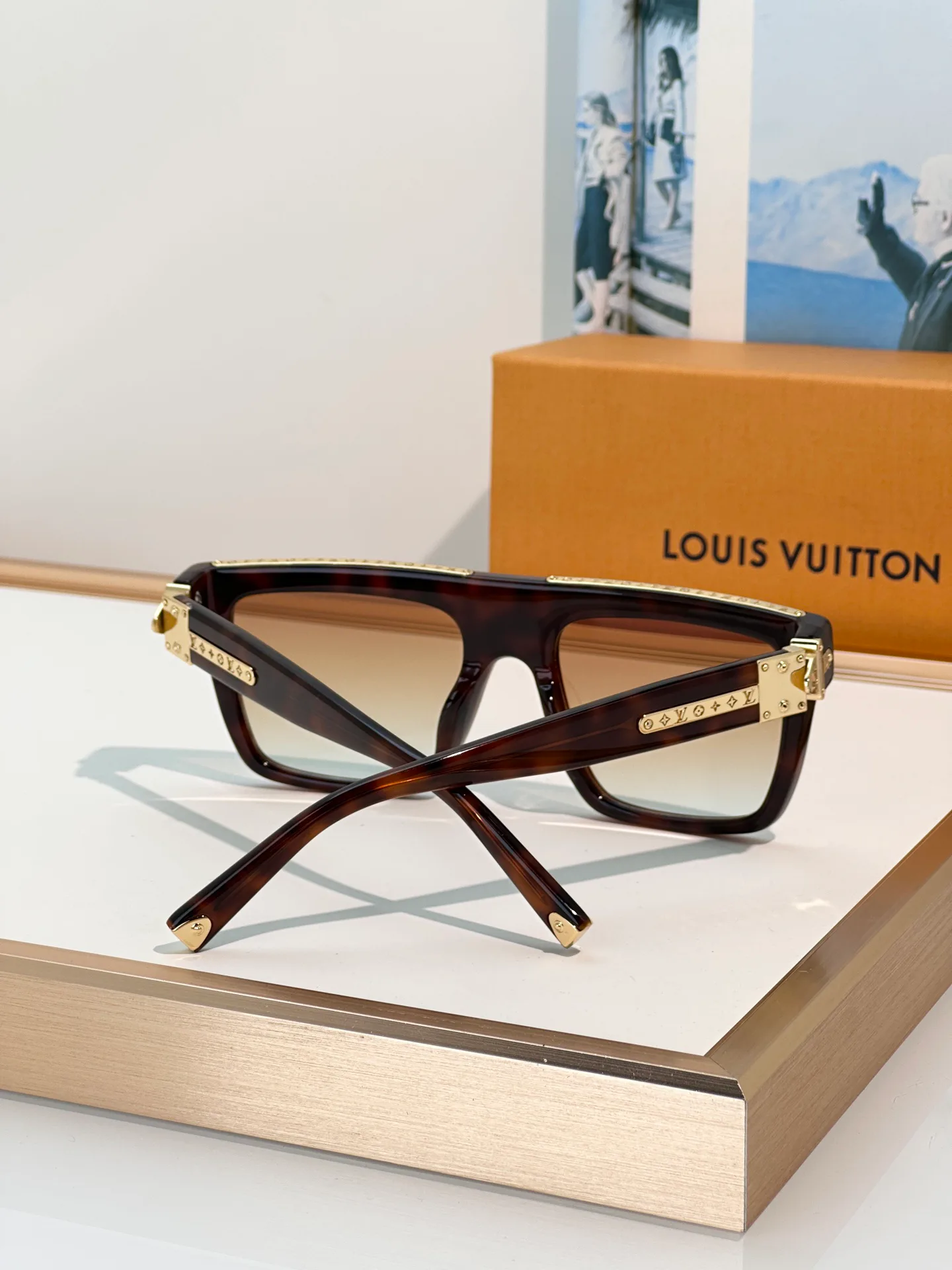 Очки Louis Vuitton 18520259
