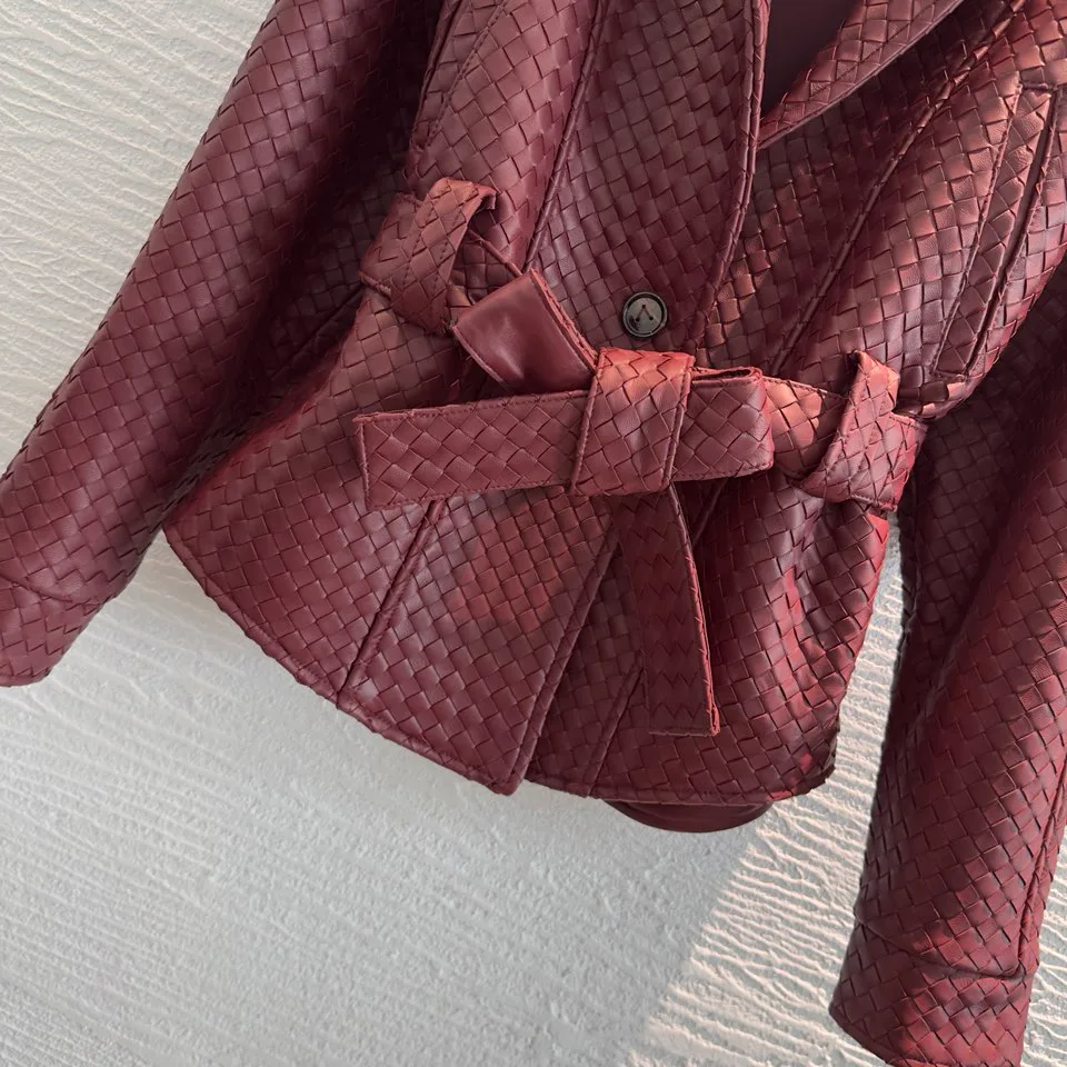 Кожаные Куртки И Дублёнки Женские Bottega Veneta 17417182