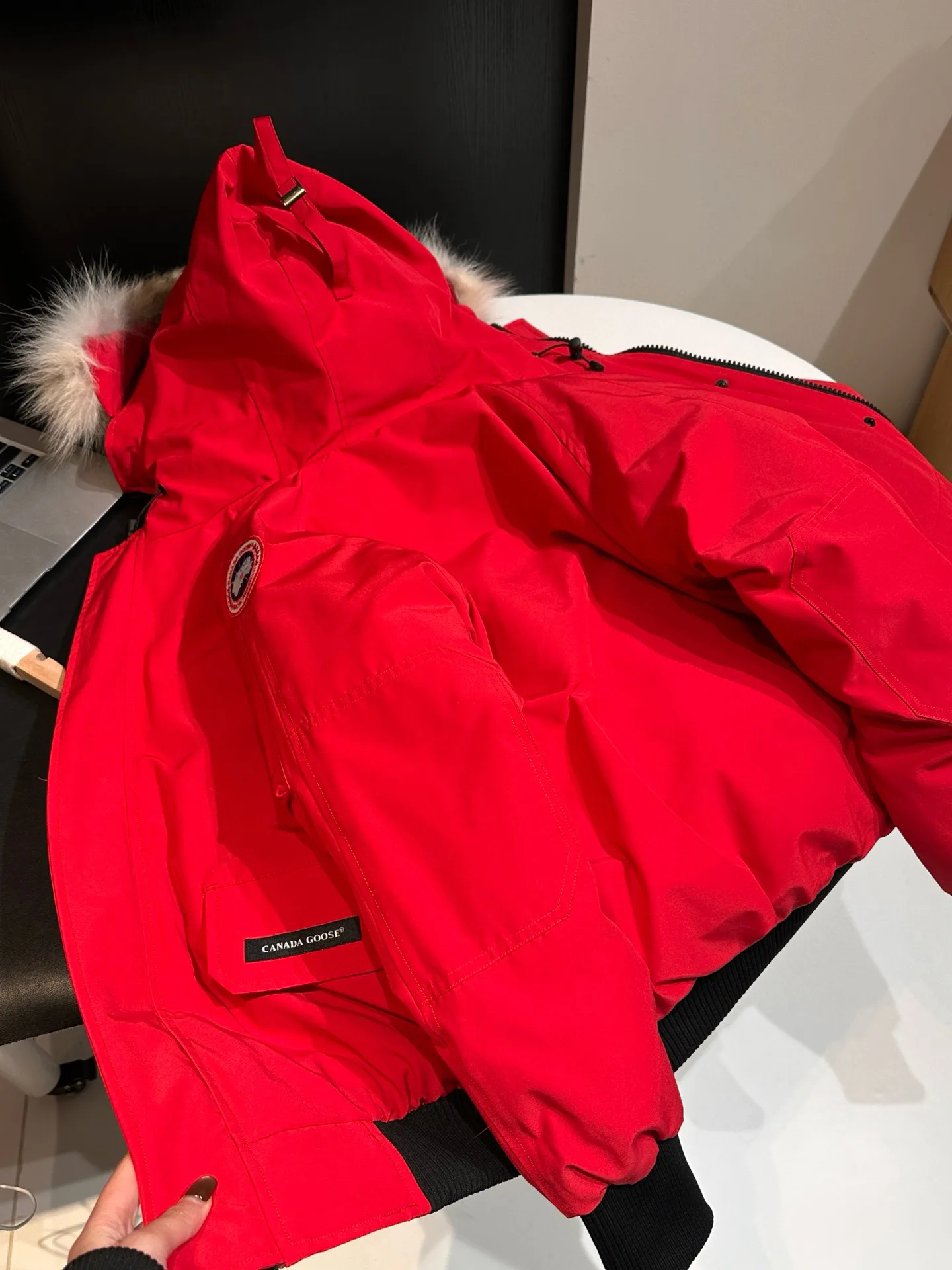 Куртки И Пуховики Женские Canada Goose 4443586