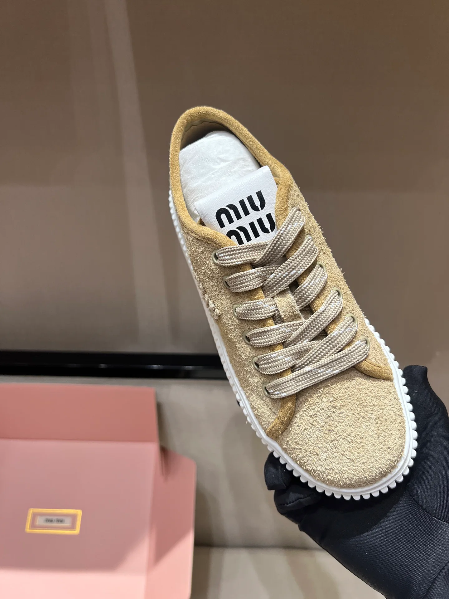 Кроссовки Женские Miu Miu 18020239