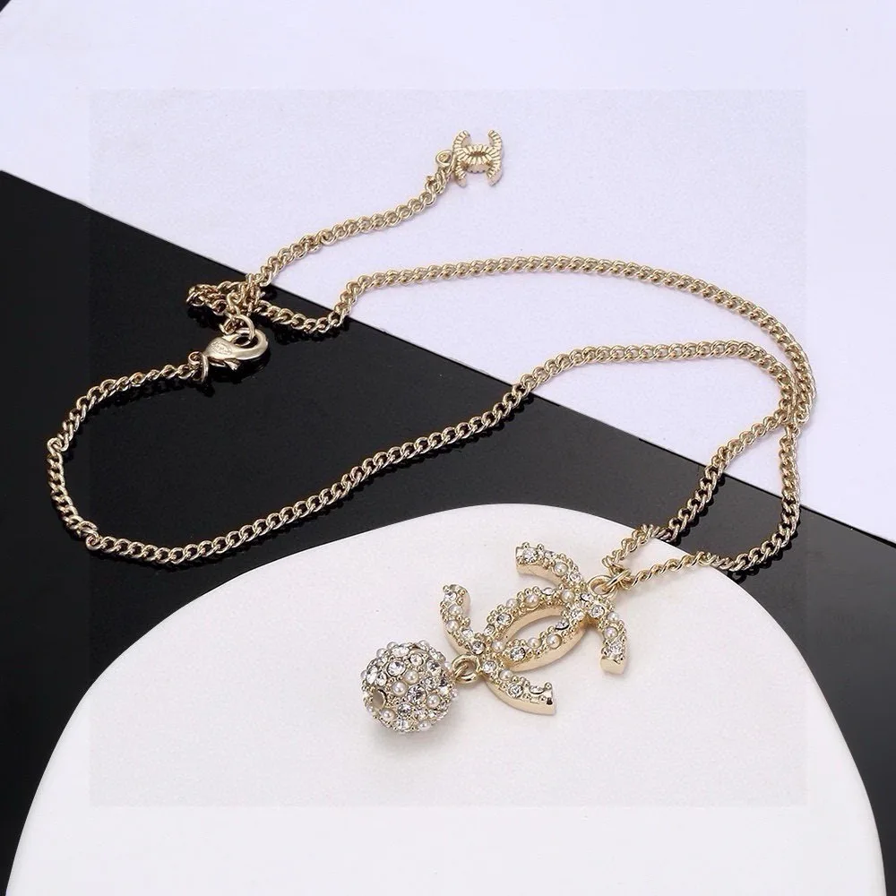 Бижутерия Chanel 18306312