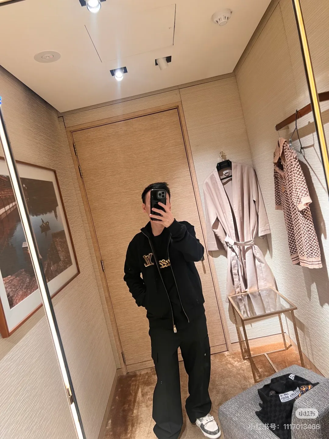 Куртки И Пуховики Мужские Louis Vuitton 1322923