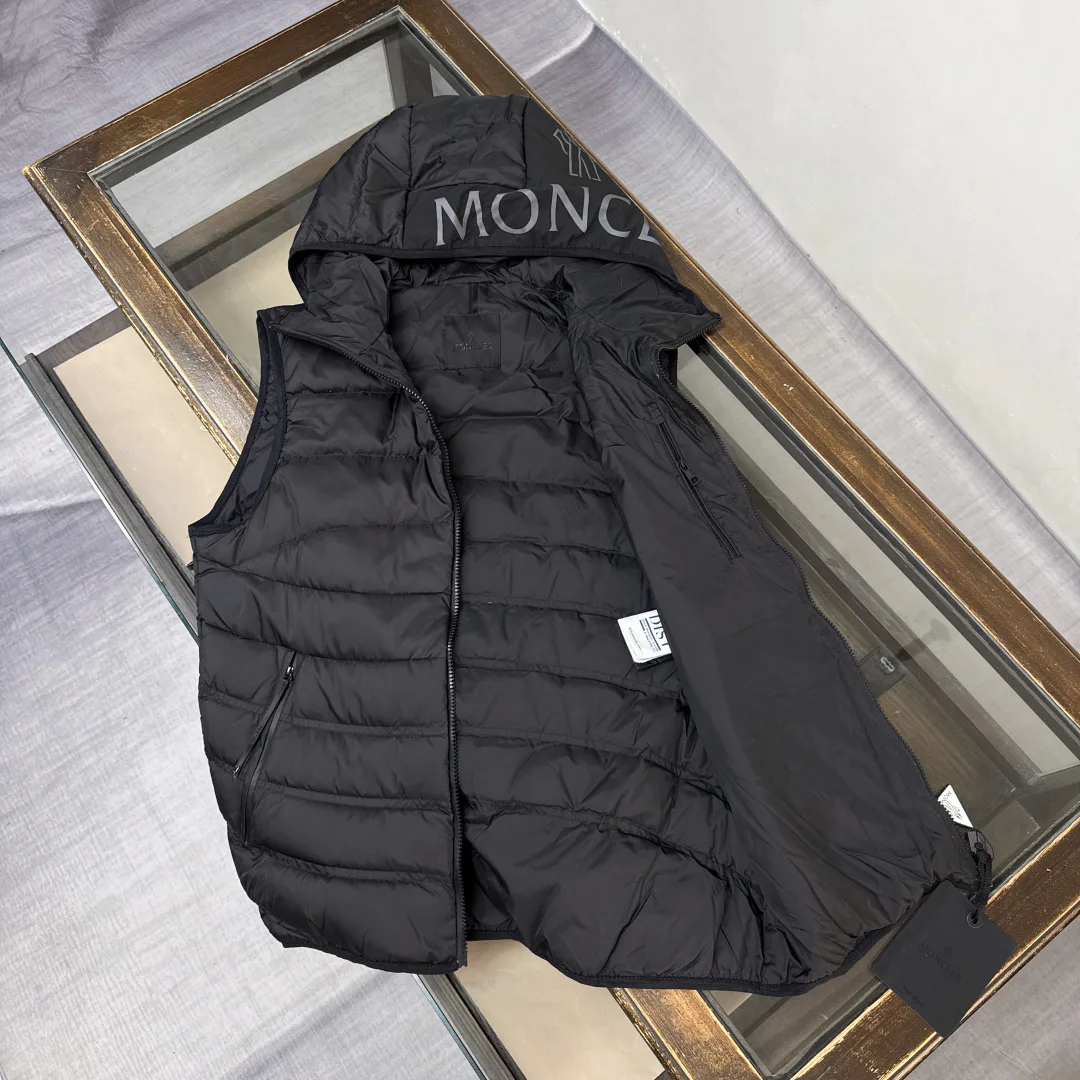 Жилеты Мужские Moncler 552306