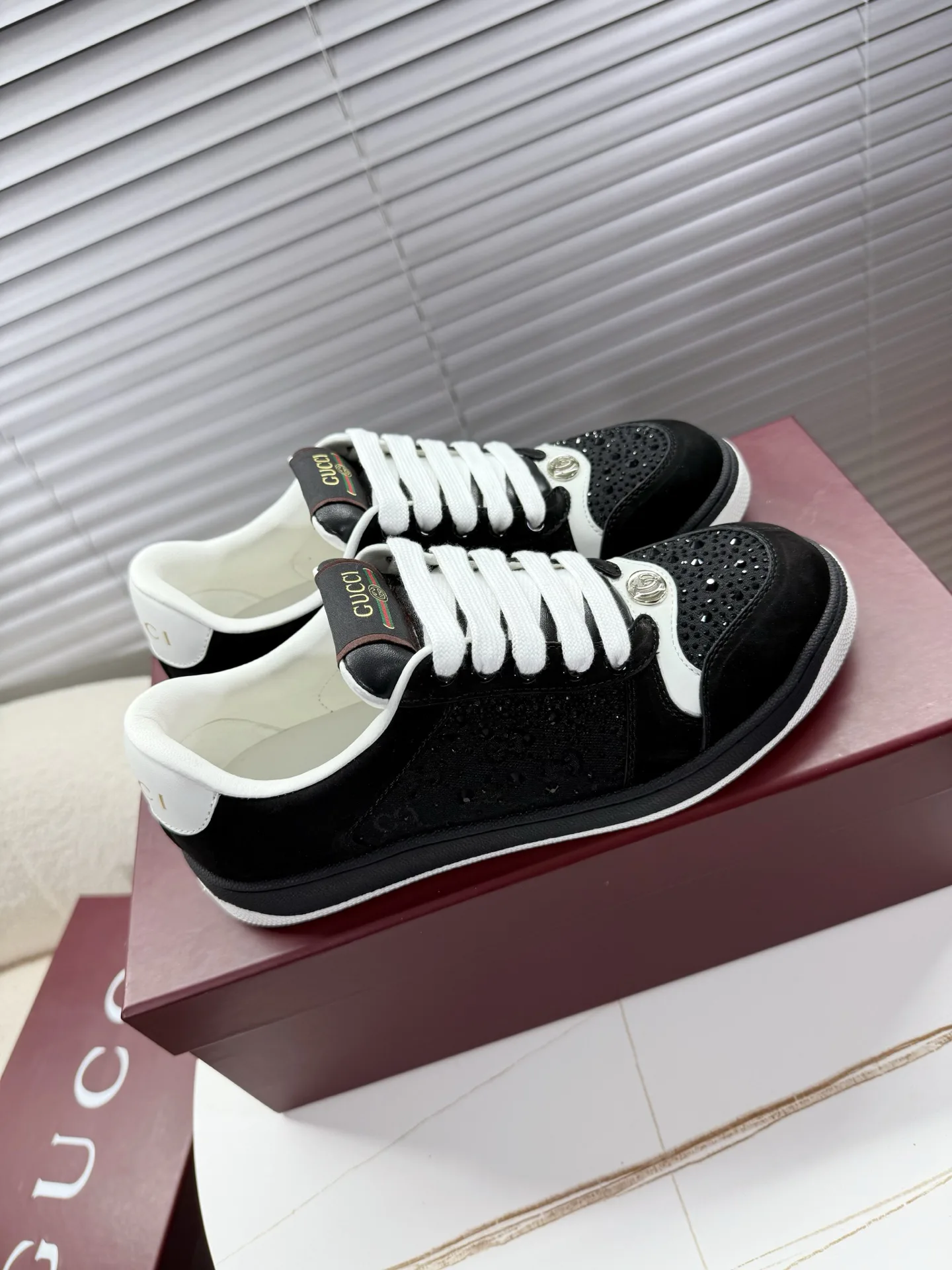 Кроссовки Женские Gucci 17451083