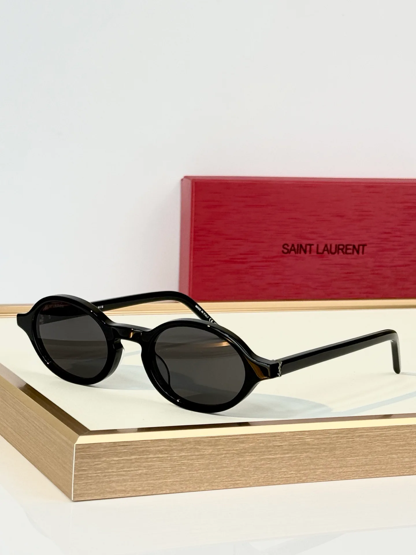 Очки Saint Laurent 18201395