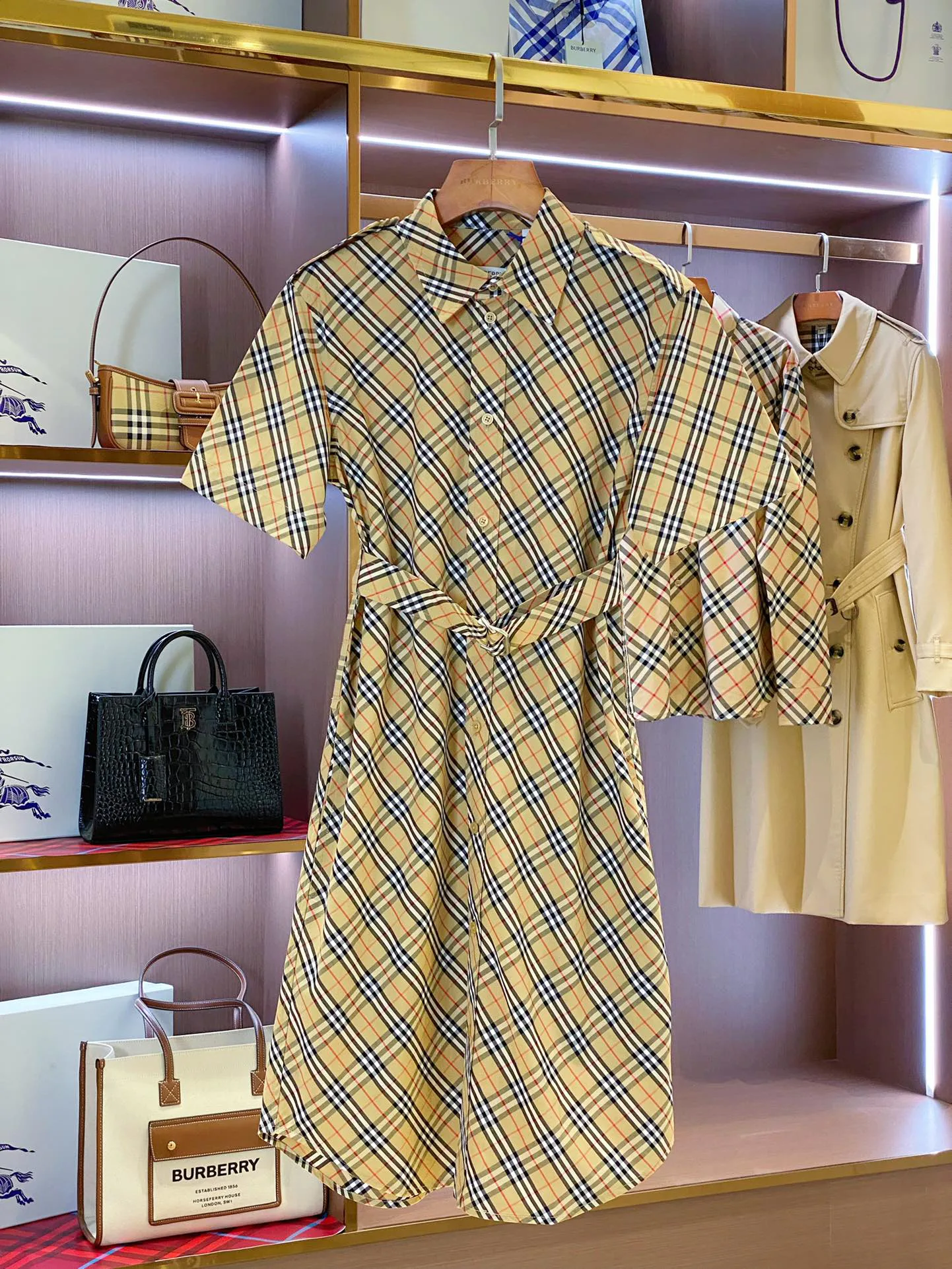 Платья Женские Burberry 17361084