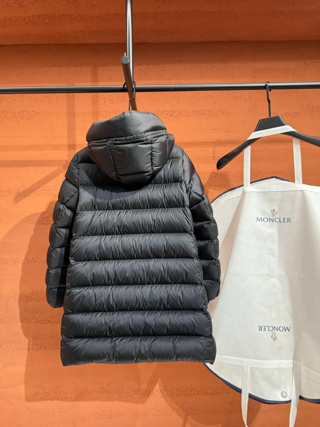 Куртки И Пуховики Женские Moncler 19468300