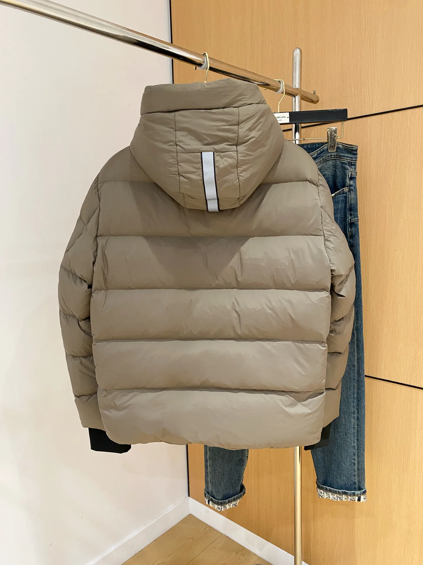 Куртки И Пуховики Женские Canada Goose 18741218