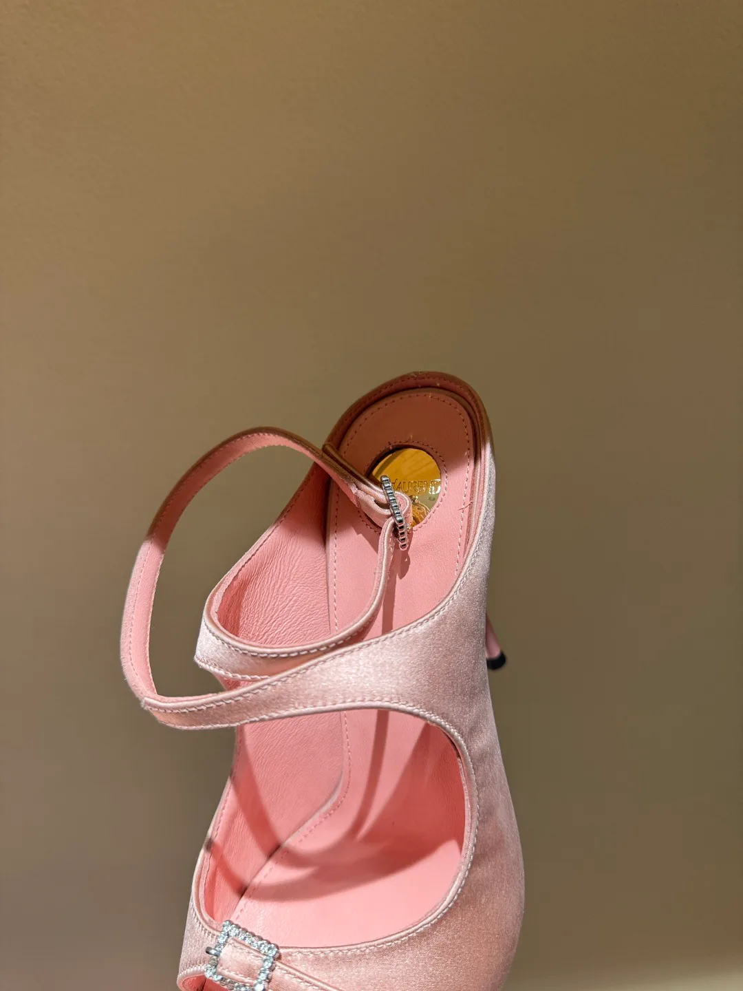 Босоножки Женские Saint Laurent 5737626