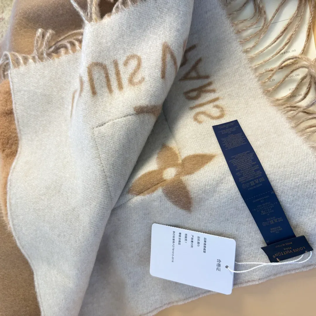 Шарфы Louis Vuitton 262416