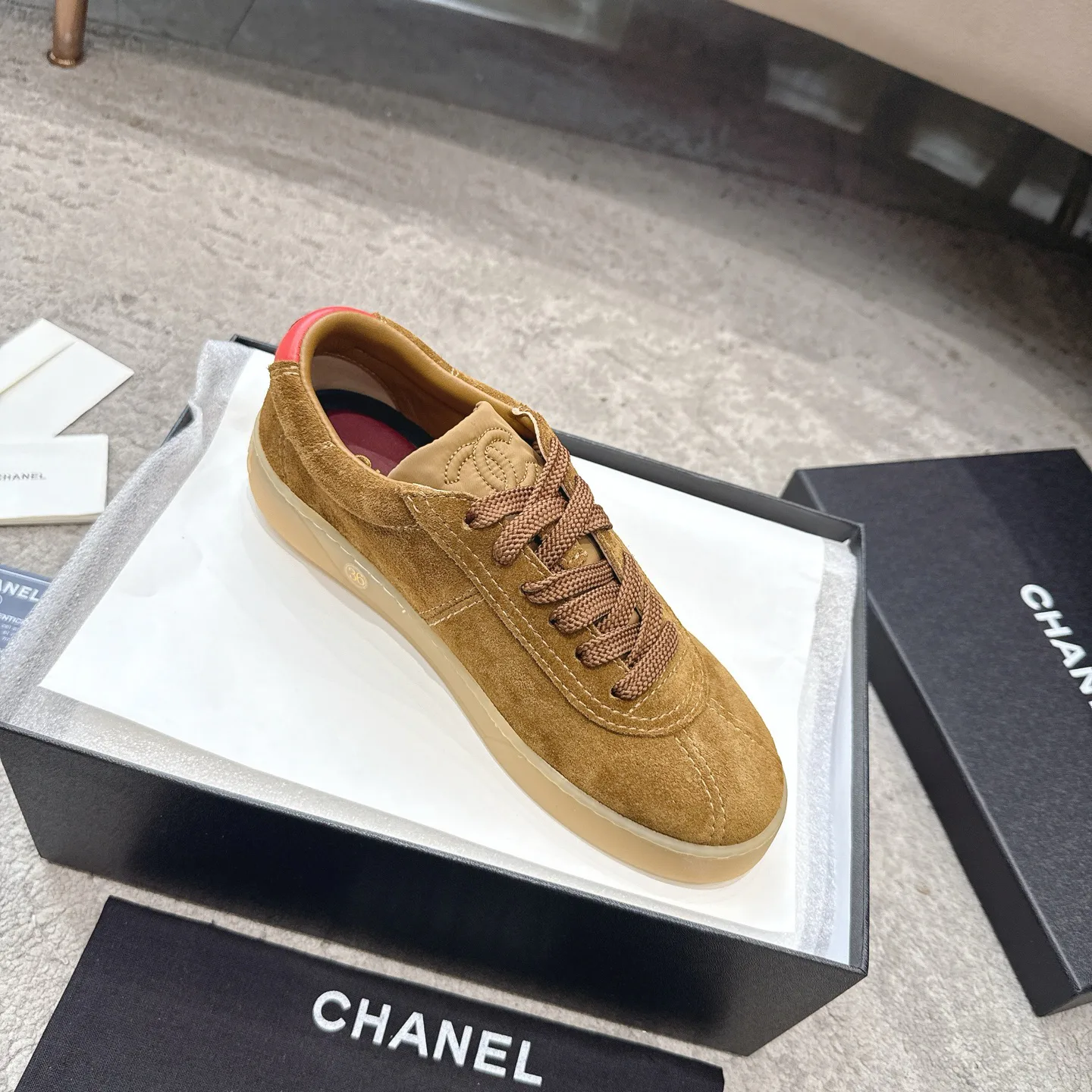 Кроссовки Женские Chanel 13332628