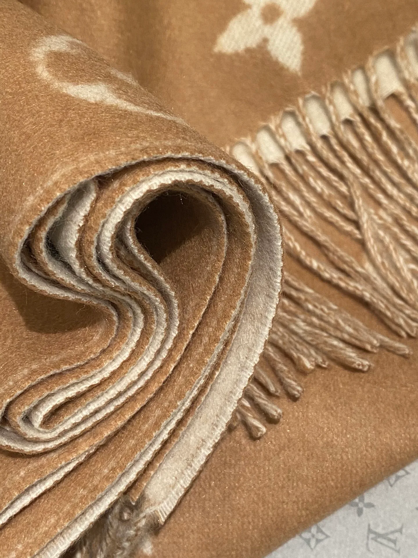 Шарфы Louis Vuitton 436044