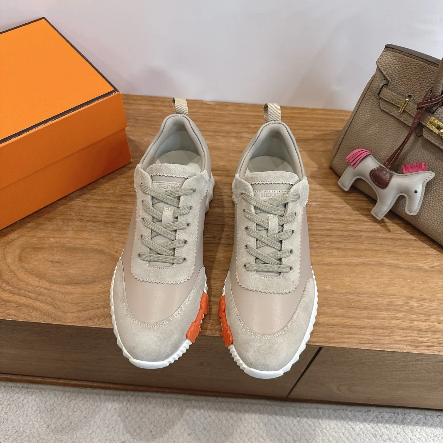 Кроссовки Женские Hermes 9915005