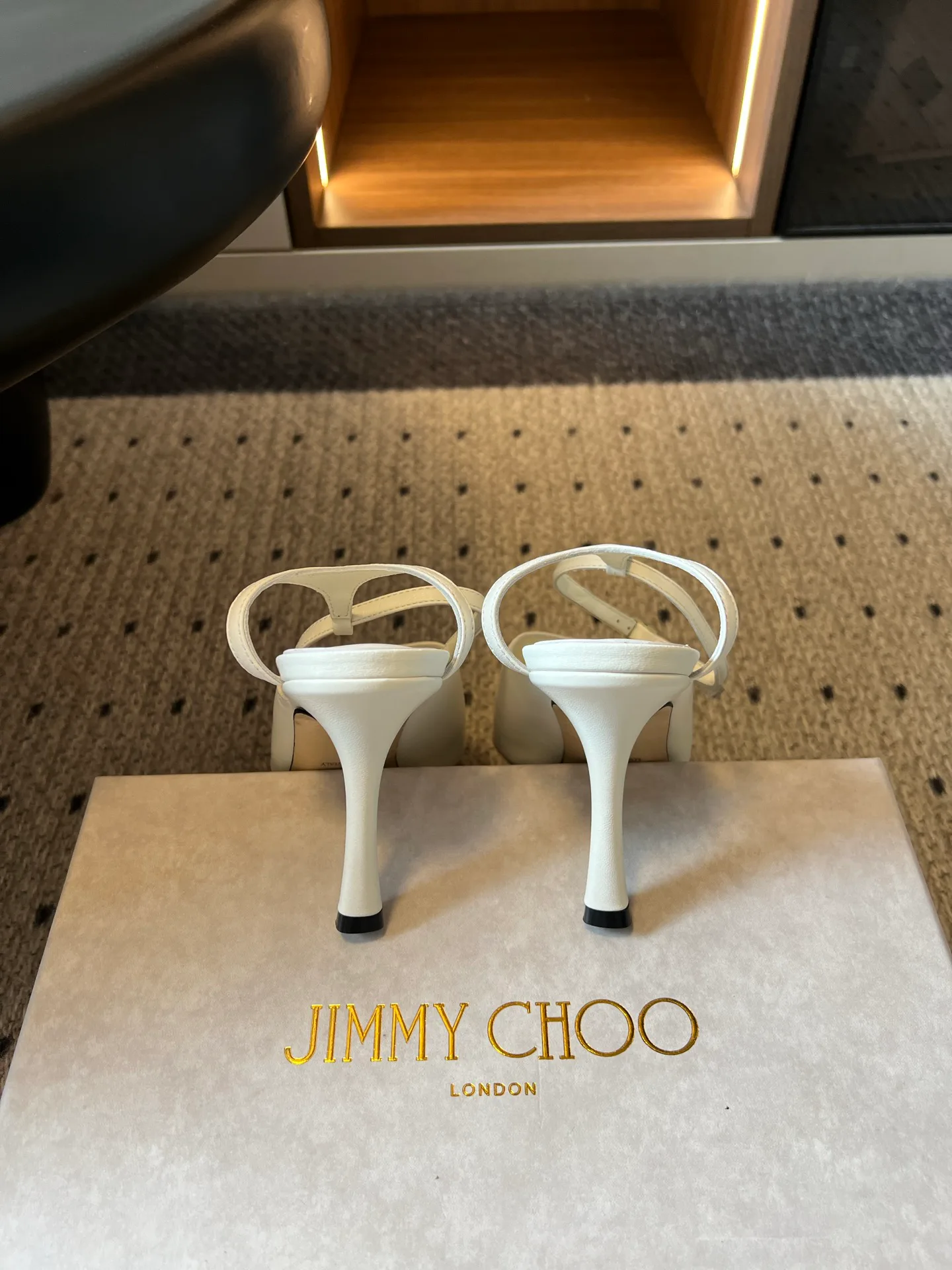 Туфли Женские Jimmy Choo 18477156