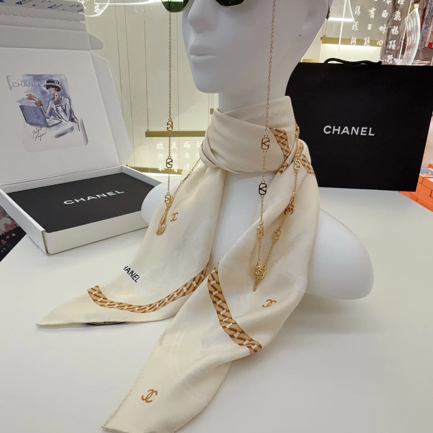 Платки Chanel 14543733