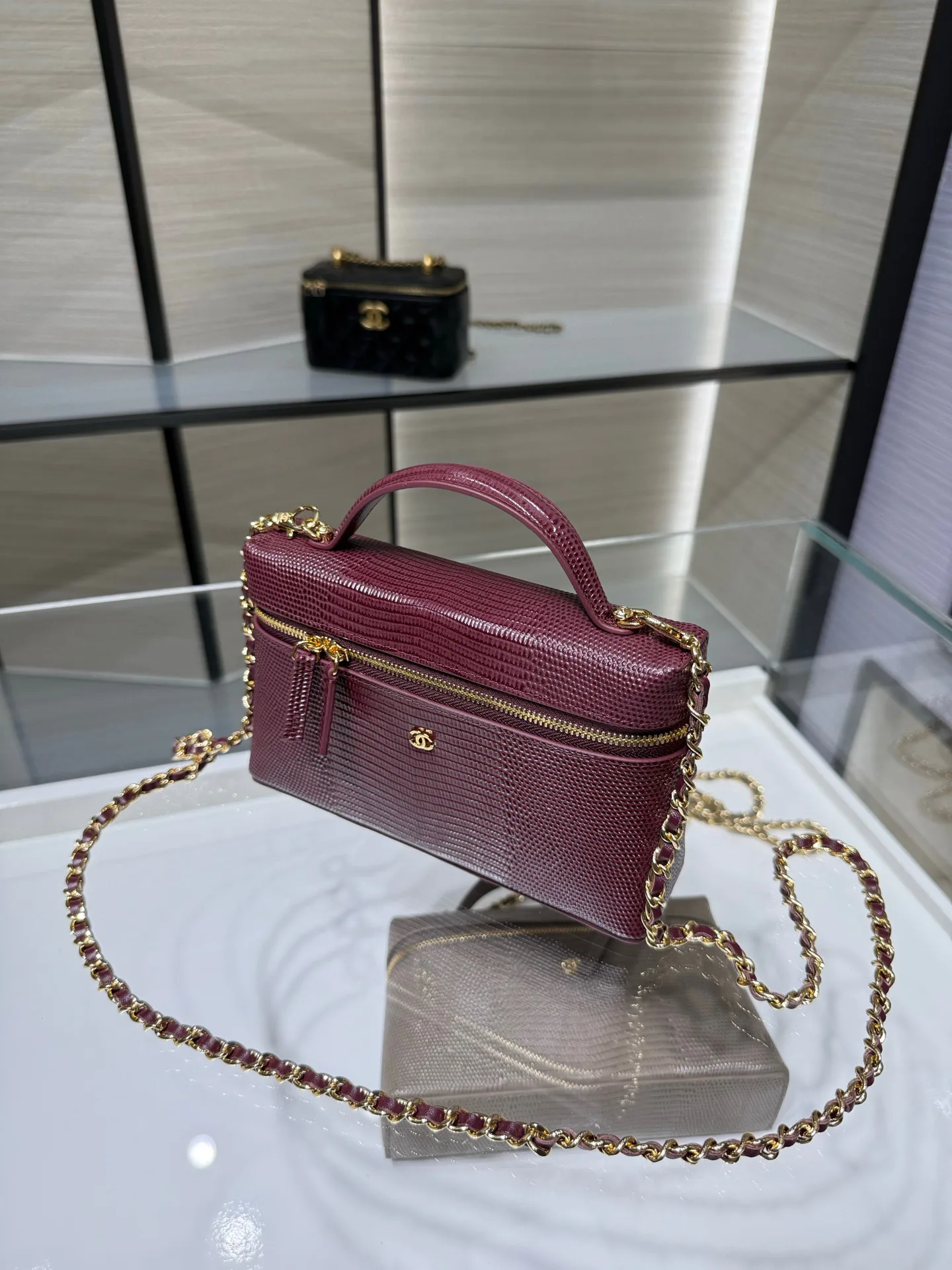 Классические Сумки Женские Chanel 17827290